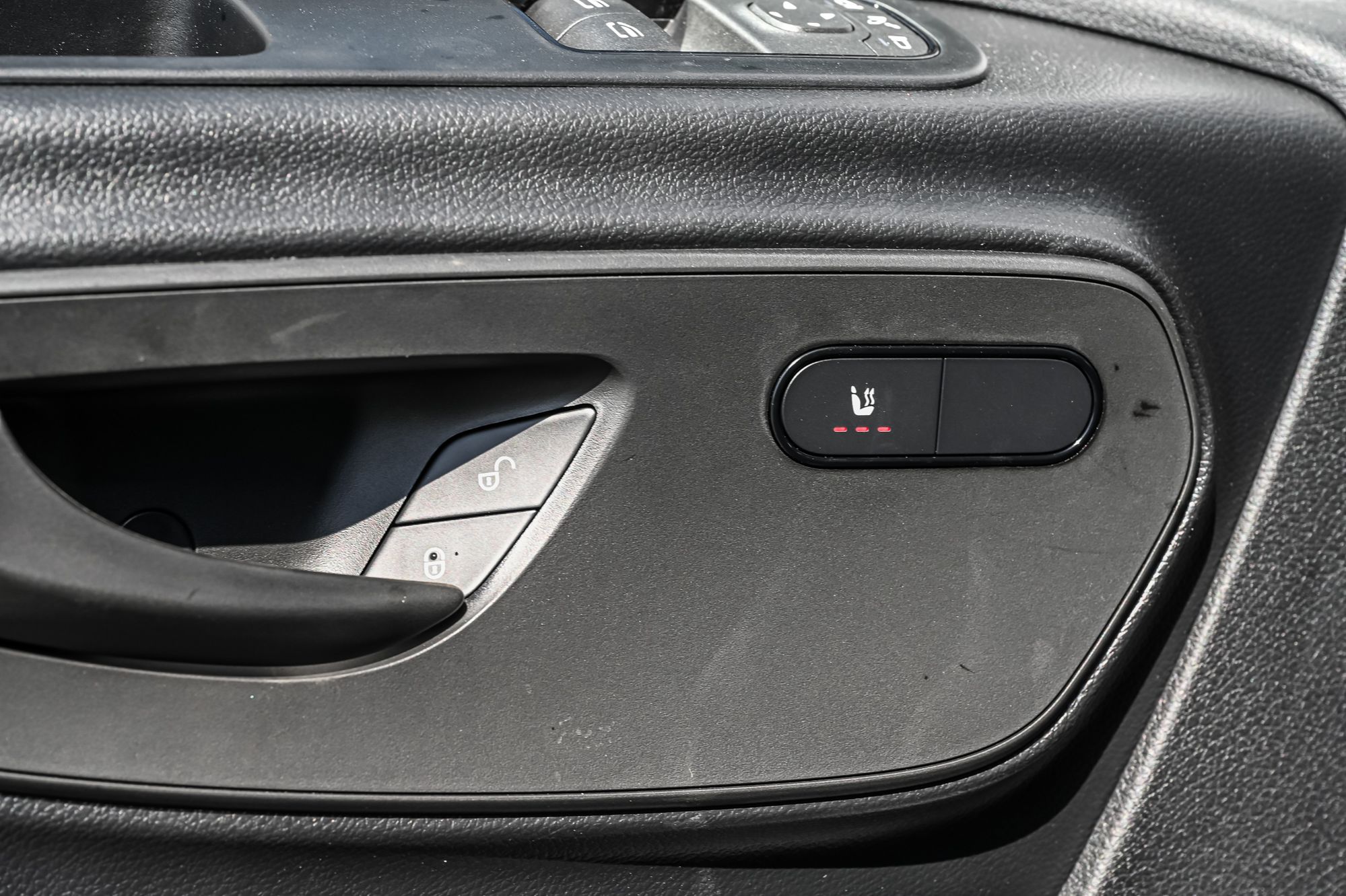 2025 Mercedes-Benz Sprinter 2500