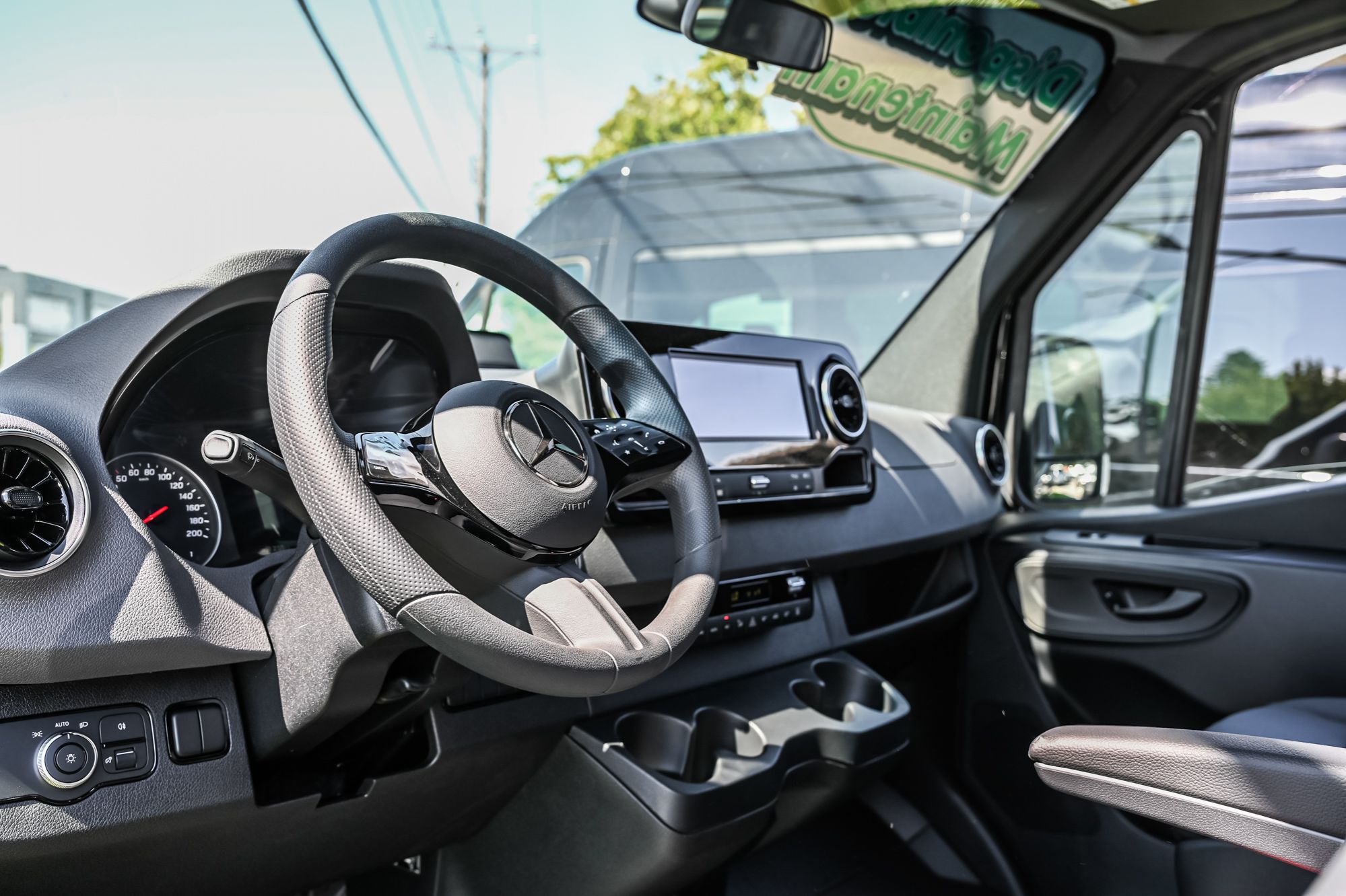 2025 Mercedes-Benz Sprinter 2500