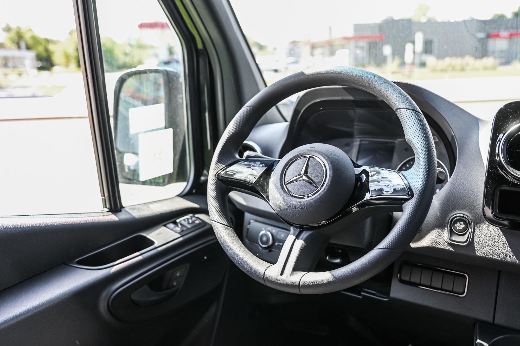 2025 Mercedes-Benz Sprinter 2500
