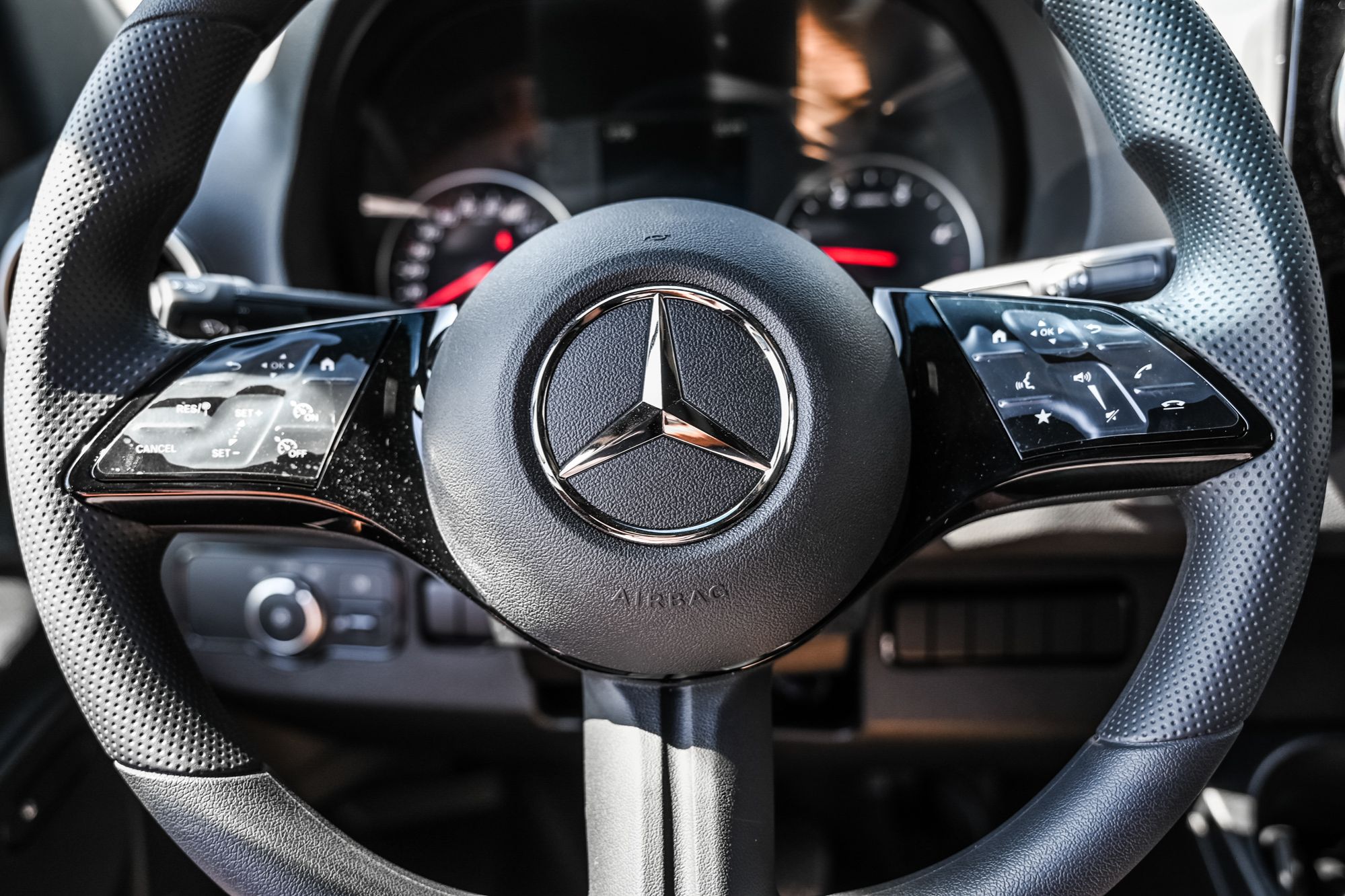 Mercedes-Benz Sprinter 2500  2025