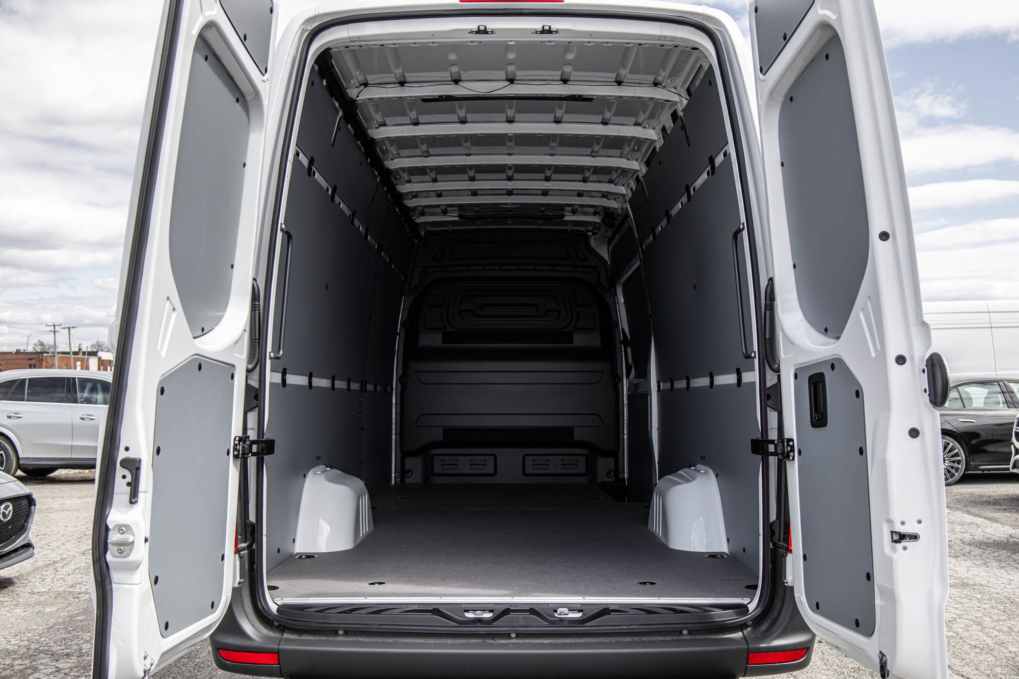 Mercedes-Benz Sprinter 2500  2026 à Dollard-des-Ormeaux, Québec
