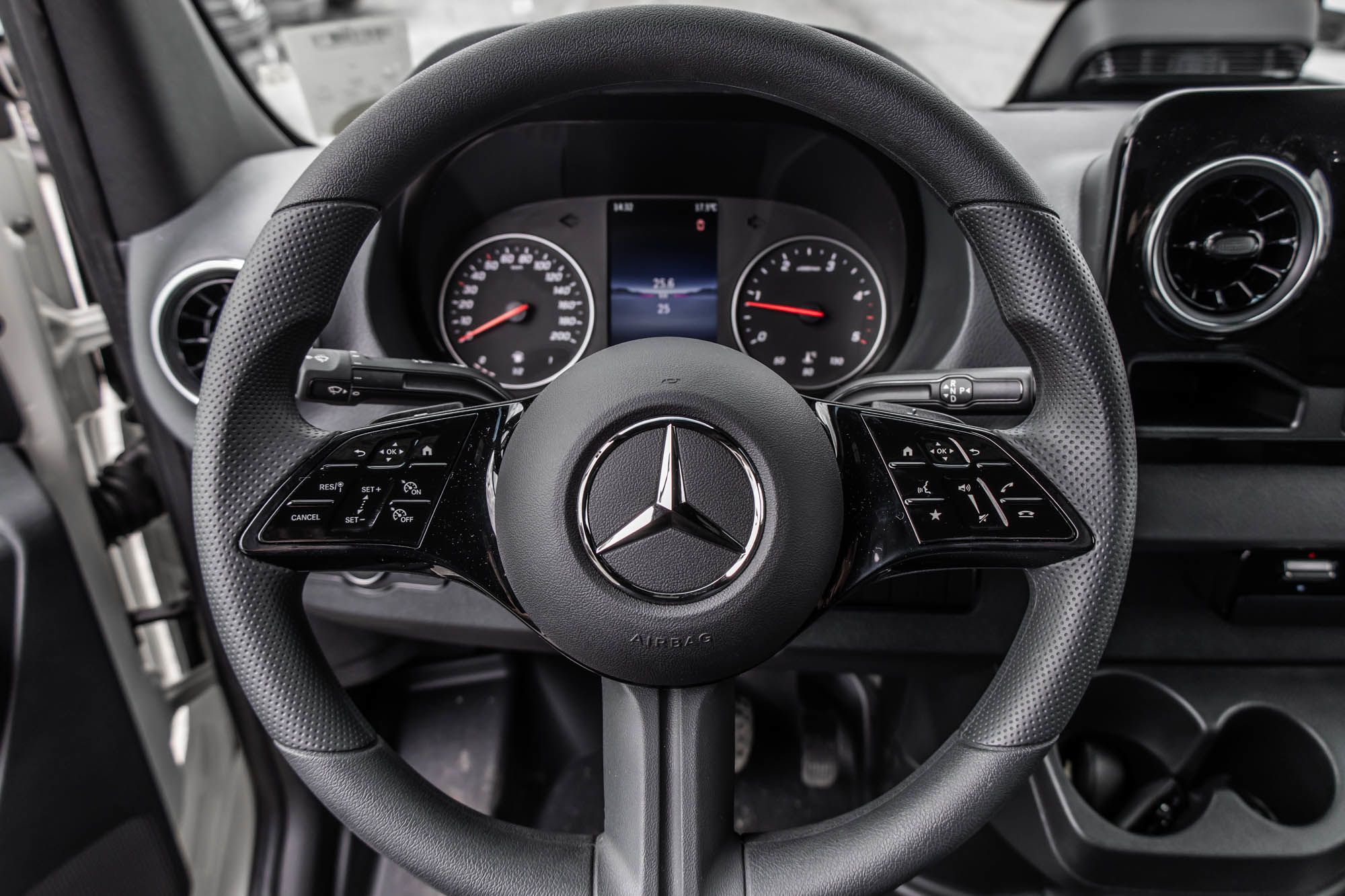 2026 Mercedes-Benz Sprinter 2500 in Dollard-des-Ormeaux, Quebec
