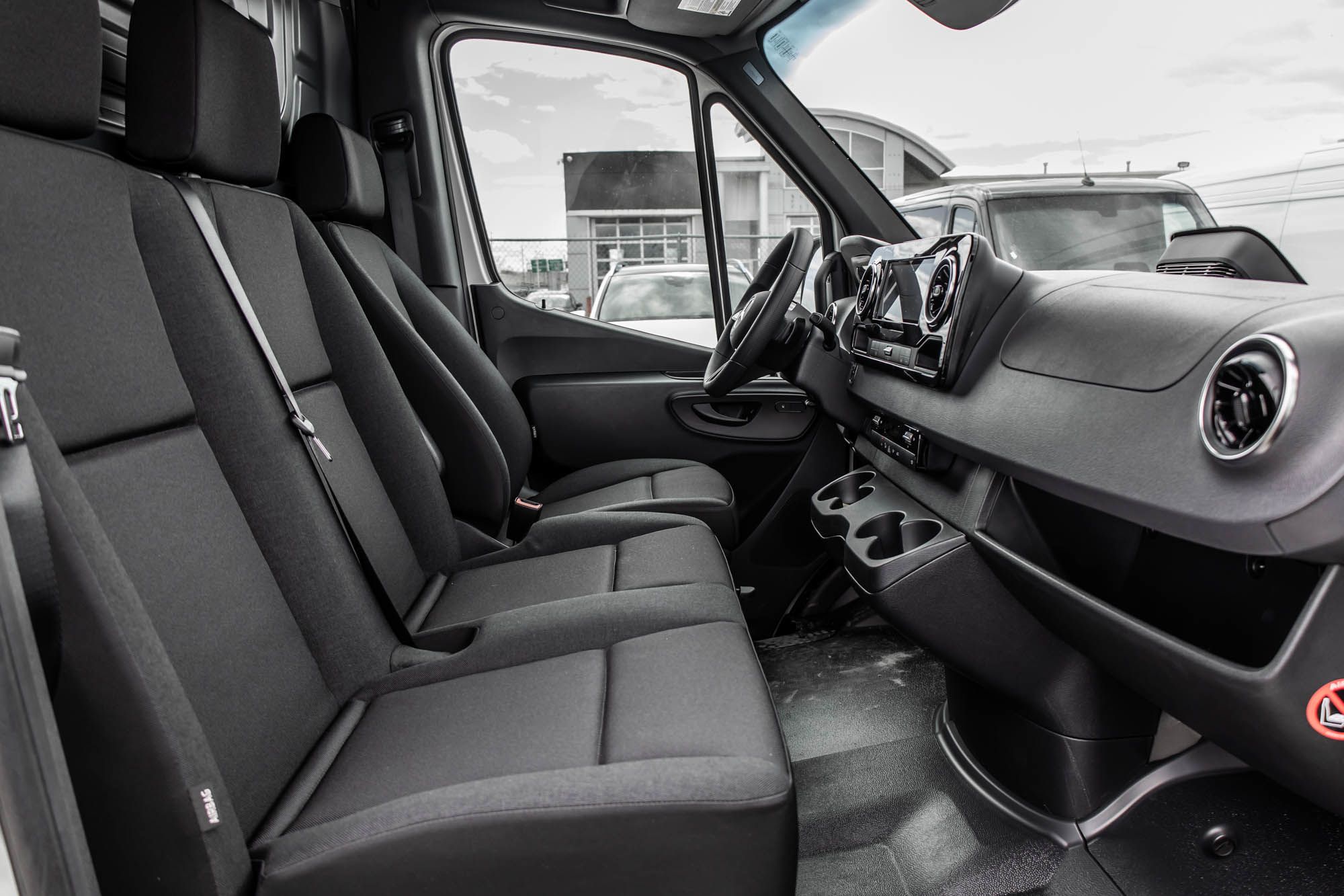 2026 Mercedes-Benz Sprinter 2500 in Dollard-des-Ormeaux, Quebec
