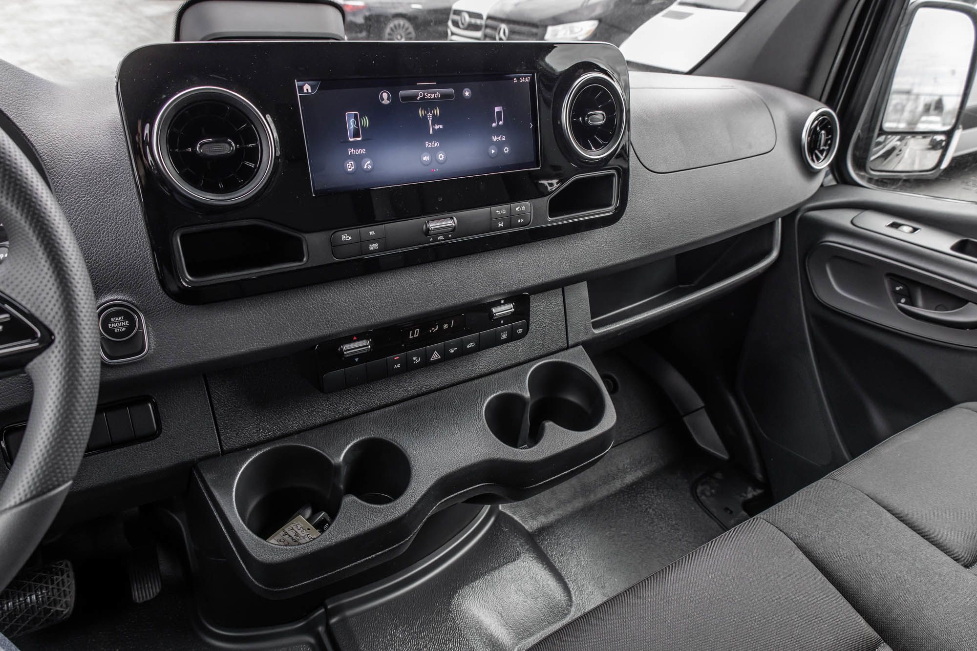 Mercedes-Benz Sprinter 2500  2026