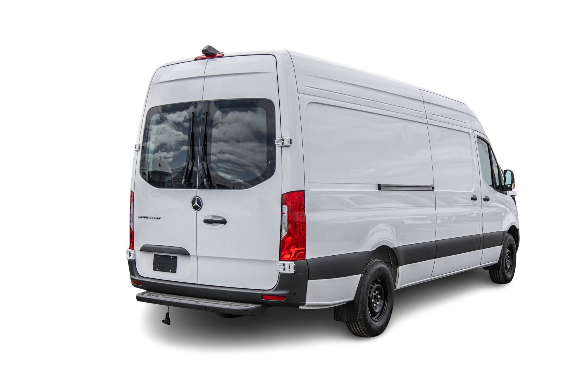 2026 Mercedes-Benz Sprinter 2500 in Dollard-des-Ormeaux, Quebec