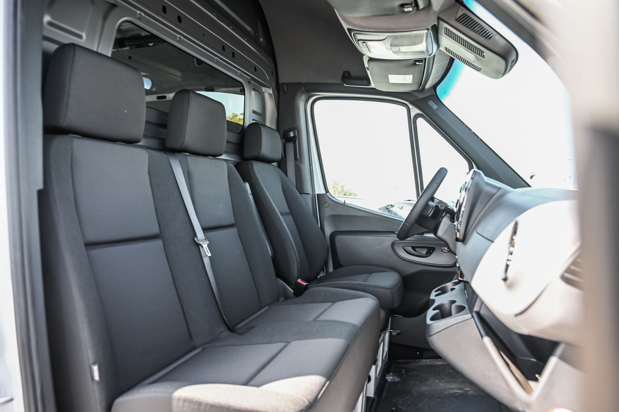 2026 Mercedes-Benz Sprinter 2500 in Dollard-des-Ormeaux, Quebec