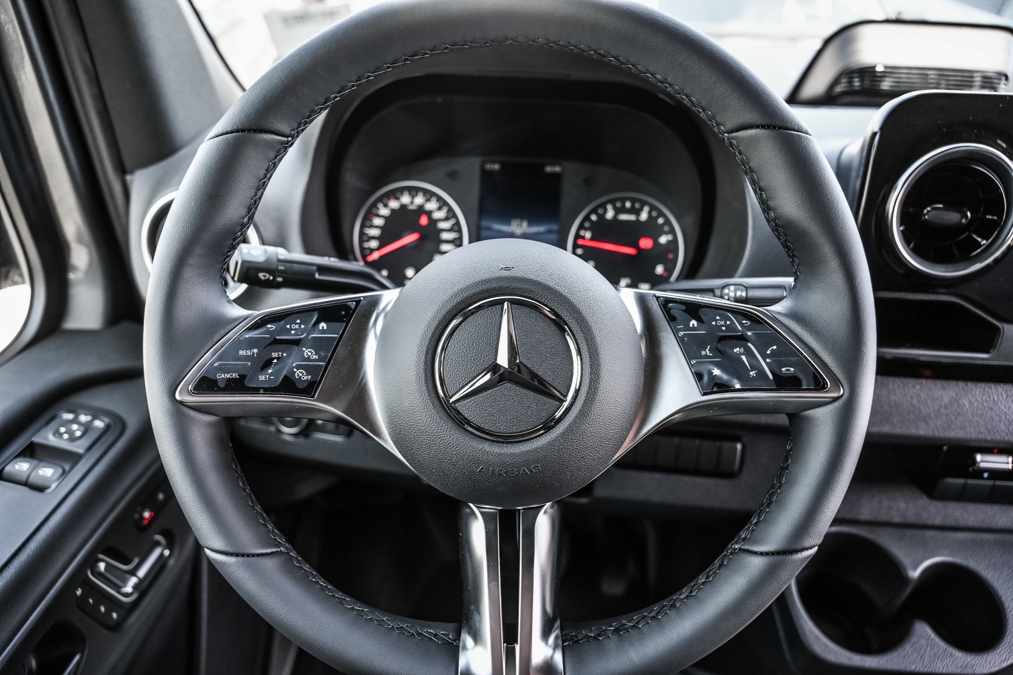 Mercedes-Benz Sprinter 2500  2026