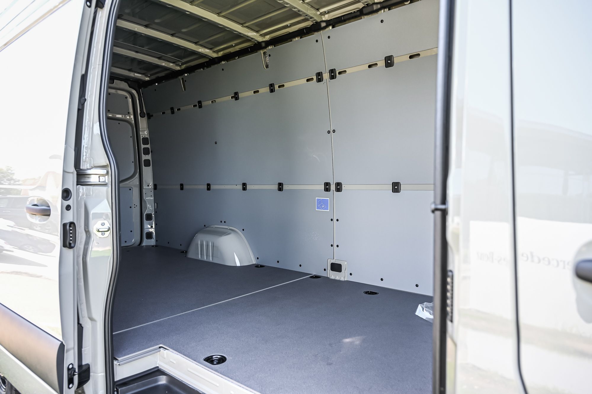 2026 Mercedes-Benz Sprinter 2500 in Dollard-des-Ormeaux, Quebec