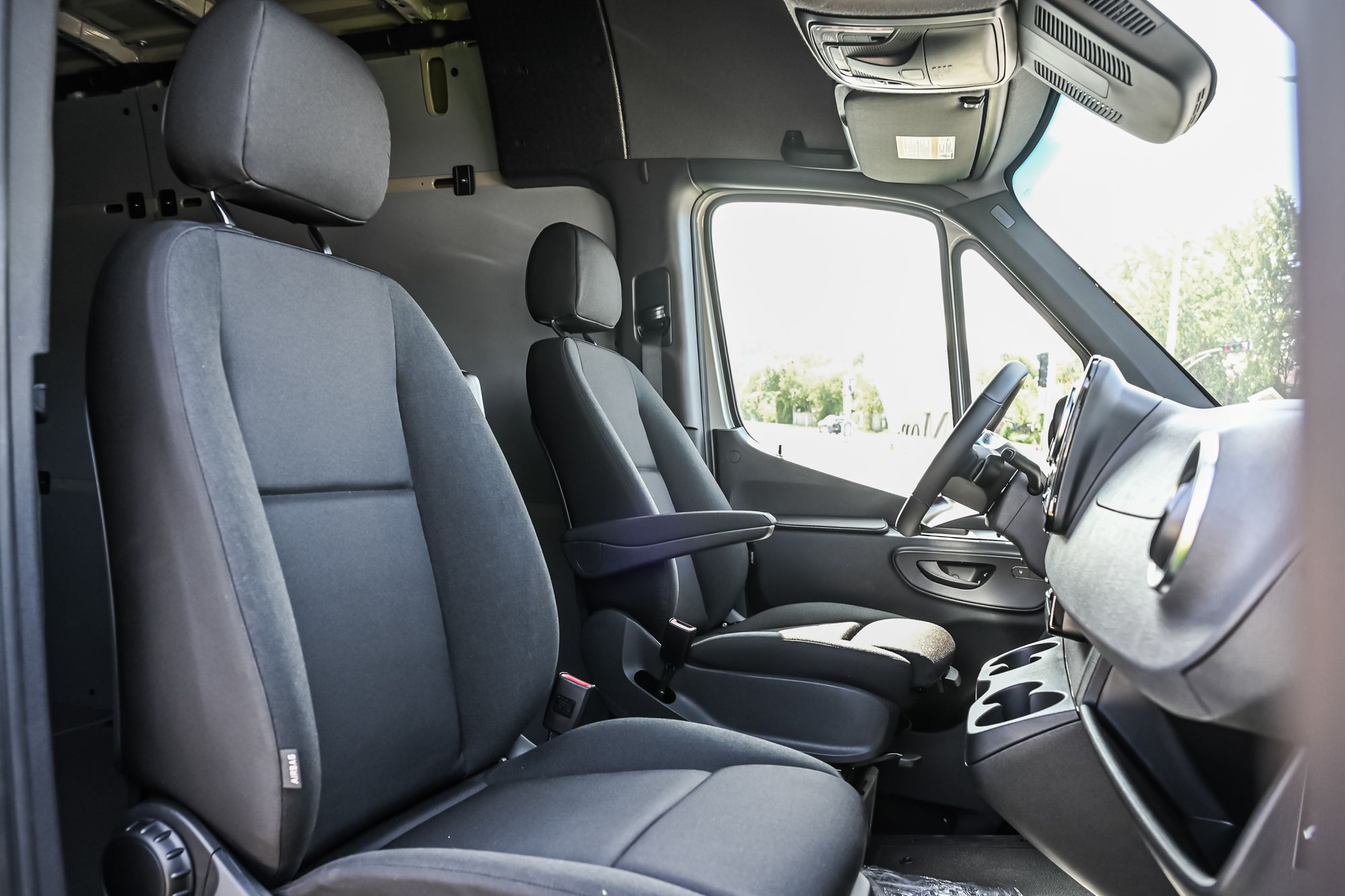 2026 Mercedes-Benz Sprinter 2500 in Dollard-des-Ormeaux, Quebec
