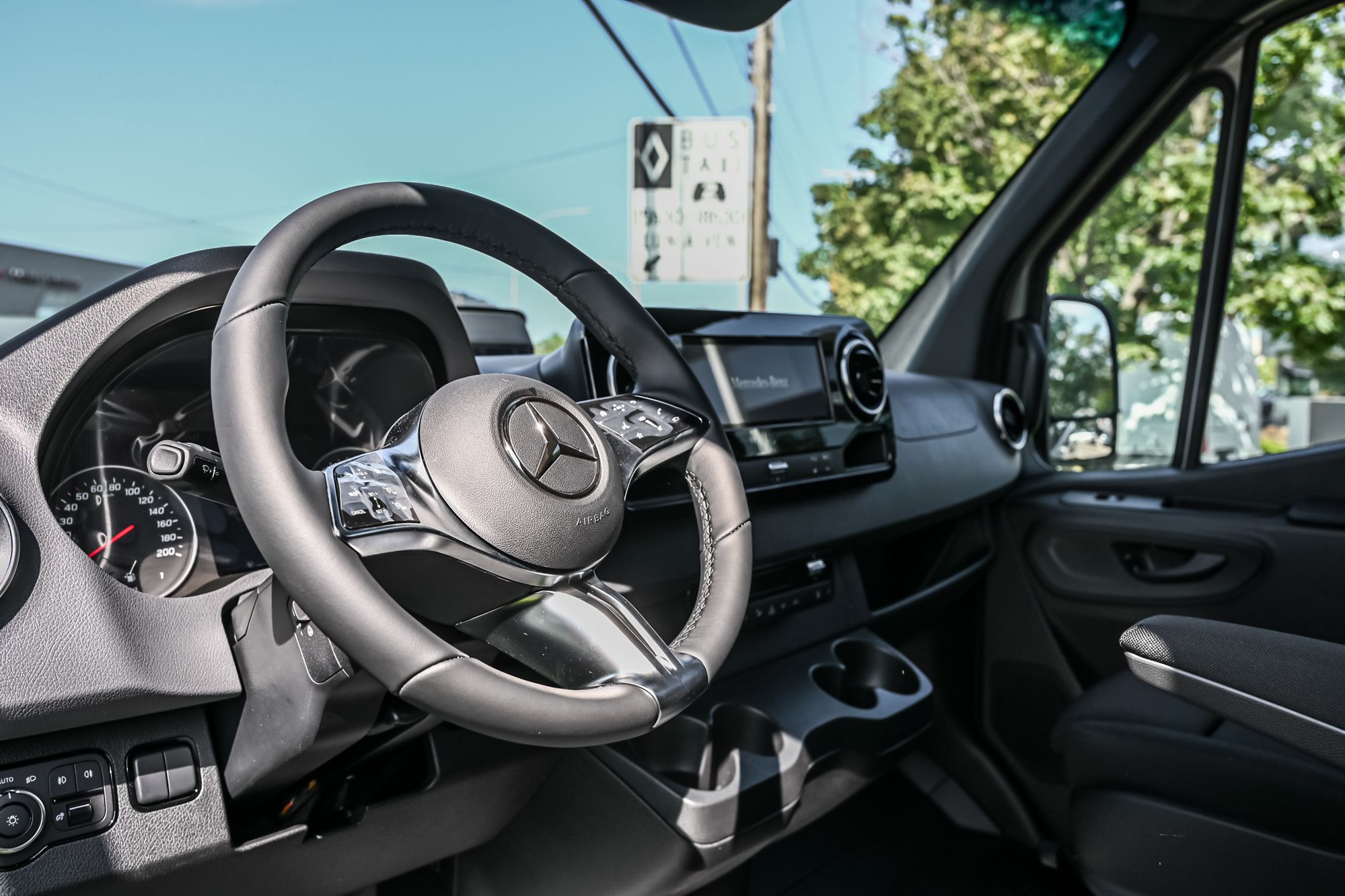 2026 Mercedes-Benz Sprinter 2500 in Dollard-des-Ormeaux, Quebec