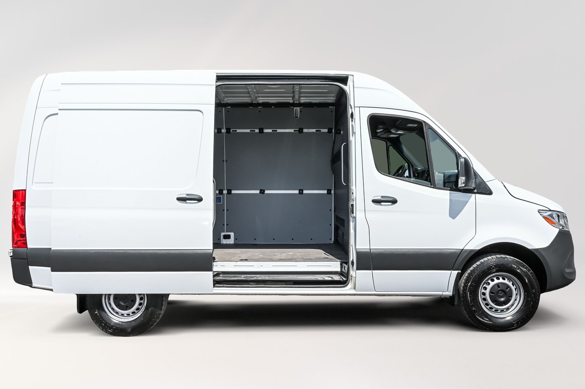 2023 Mercedes-Benz Sprinter 2500 Cargo V6 144 in Dollard-des-Ormeaux, Quebec