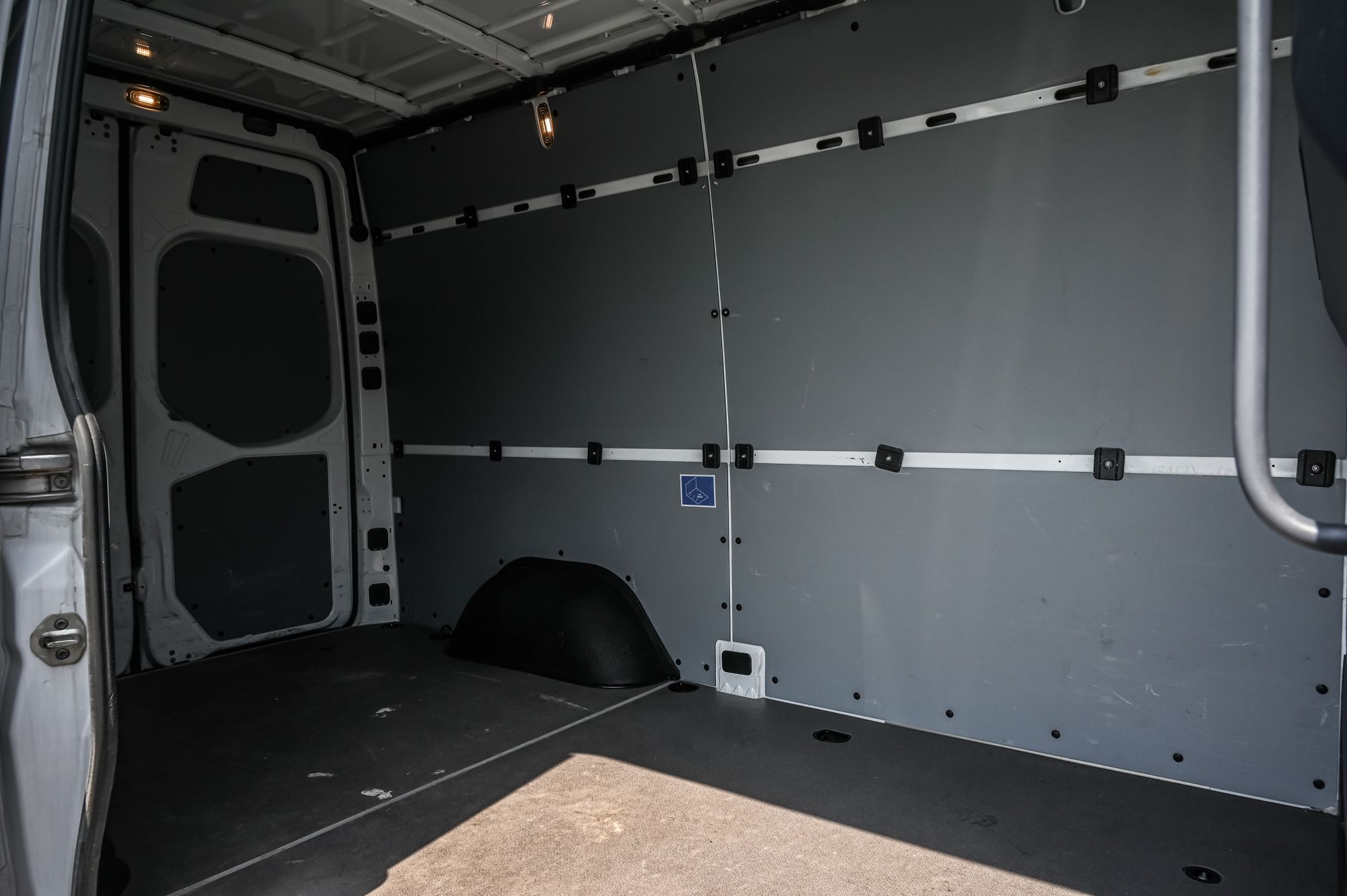 2023 Mercedes-Benz Sprinter 2500 Cargo V6 144 in Dollard-des-Ormeaux, Quebec
