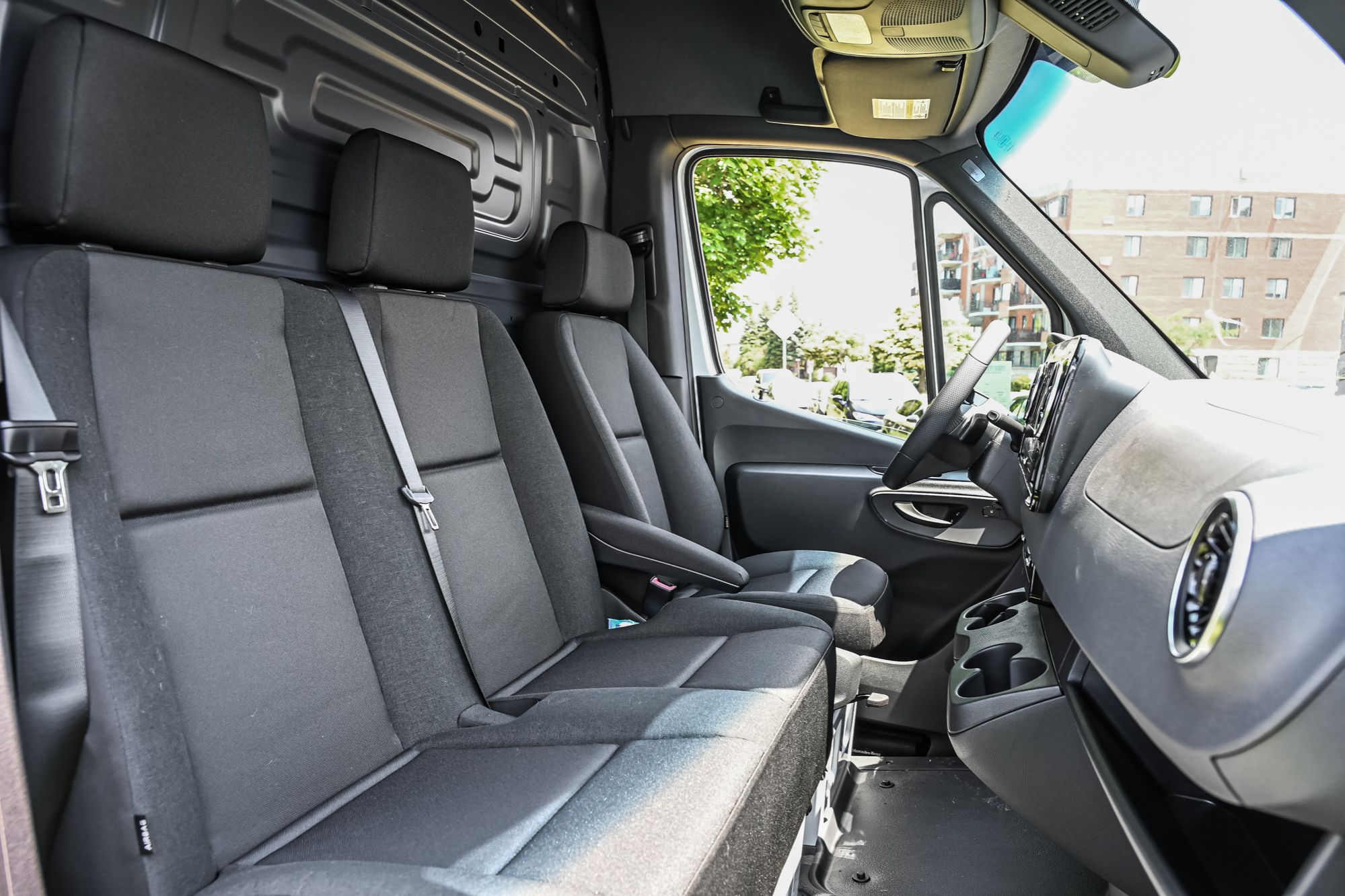 Mercedes-Benz Sprinter 3500  2025 à Dollard-des-Ormeaux, Québec