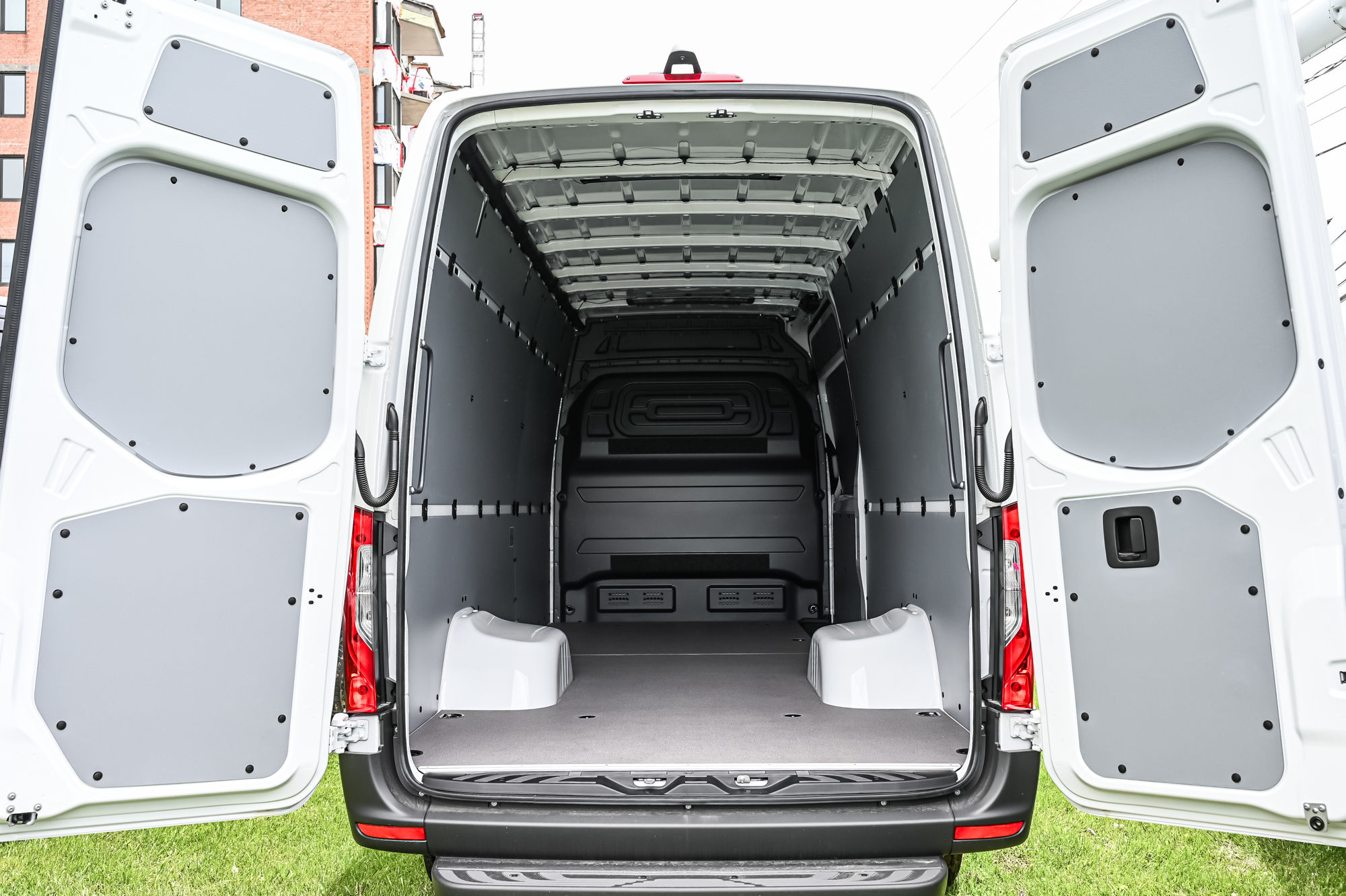 2025 Mercedes-Benz Sprinter 3500 in Dollard-des-Ormeaux, Quebec