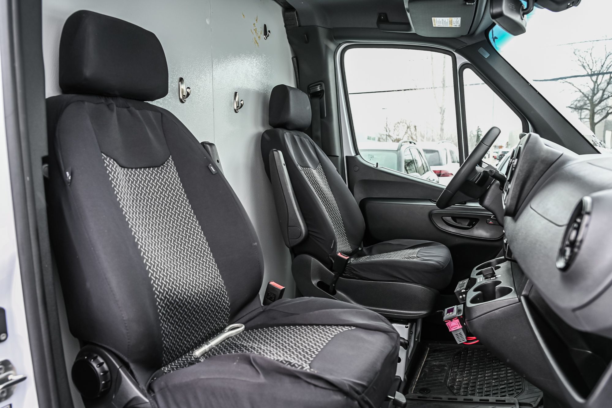 2025 Mercedes-Benz Sprinter Cargo Van in Dollard-des-Ormeaux, Quebec