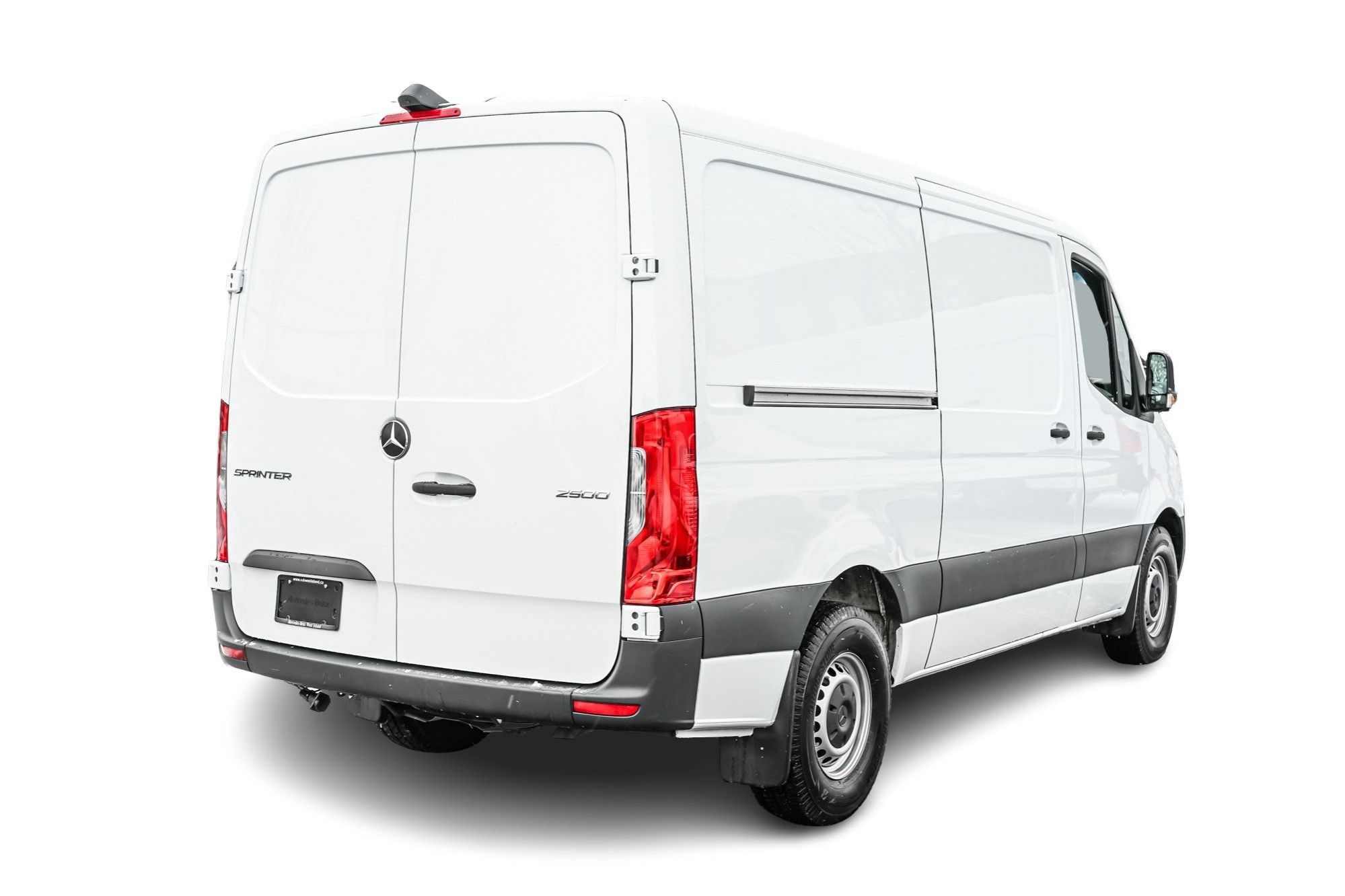 2025 Mercedes-Benz Sprinter Cargo Van in Dollard-des-Ormeaux, Quebec