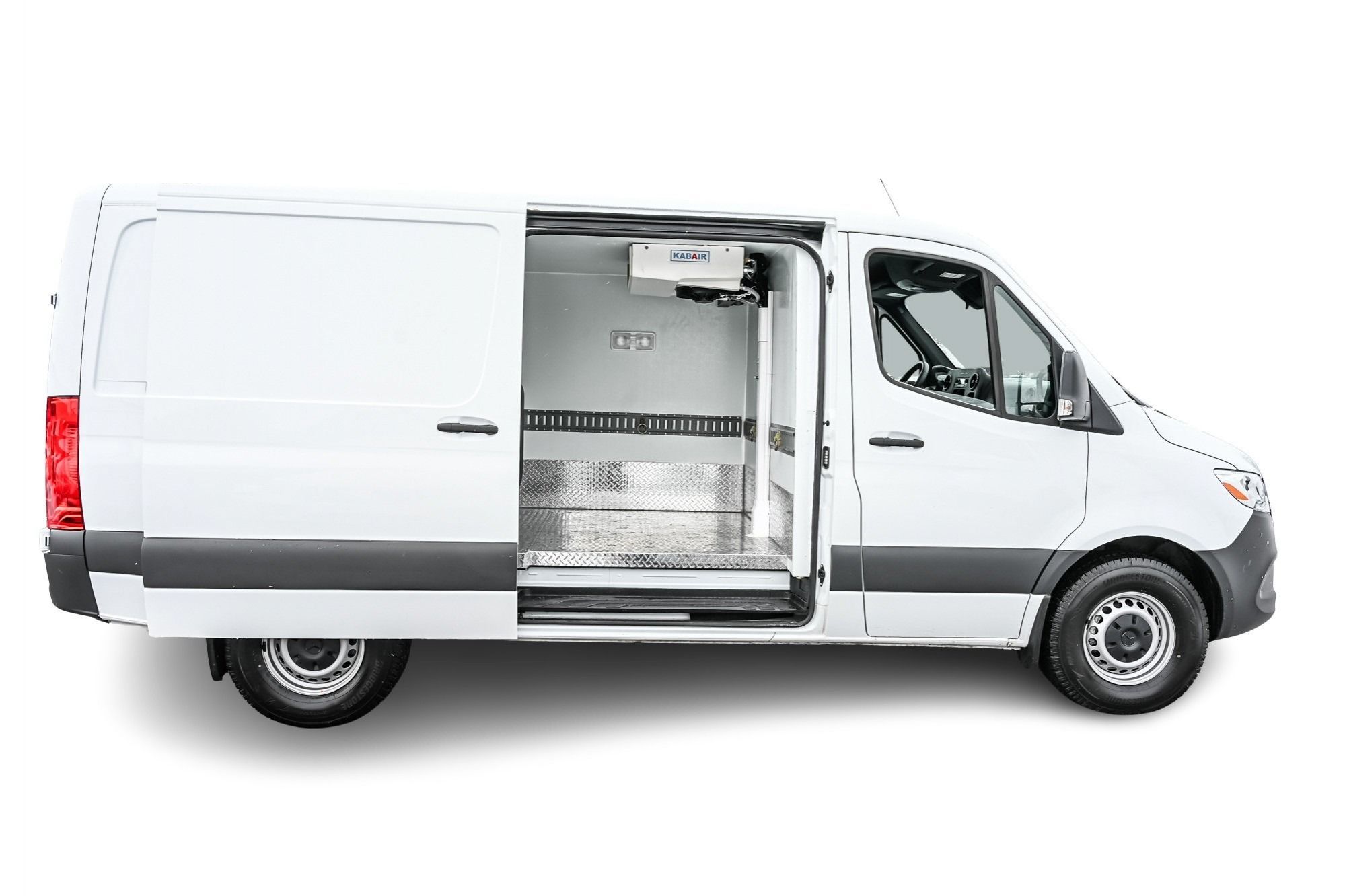 2025 Mercedes-Benz Sprinter Cargo Van in Dollard-des-Ormeaux, Quebec