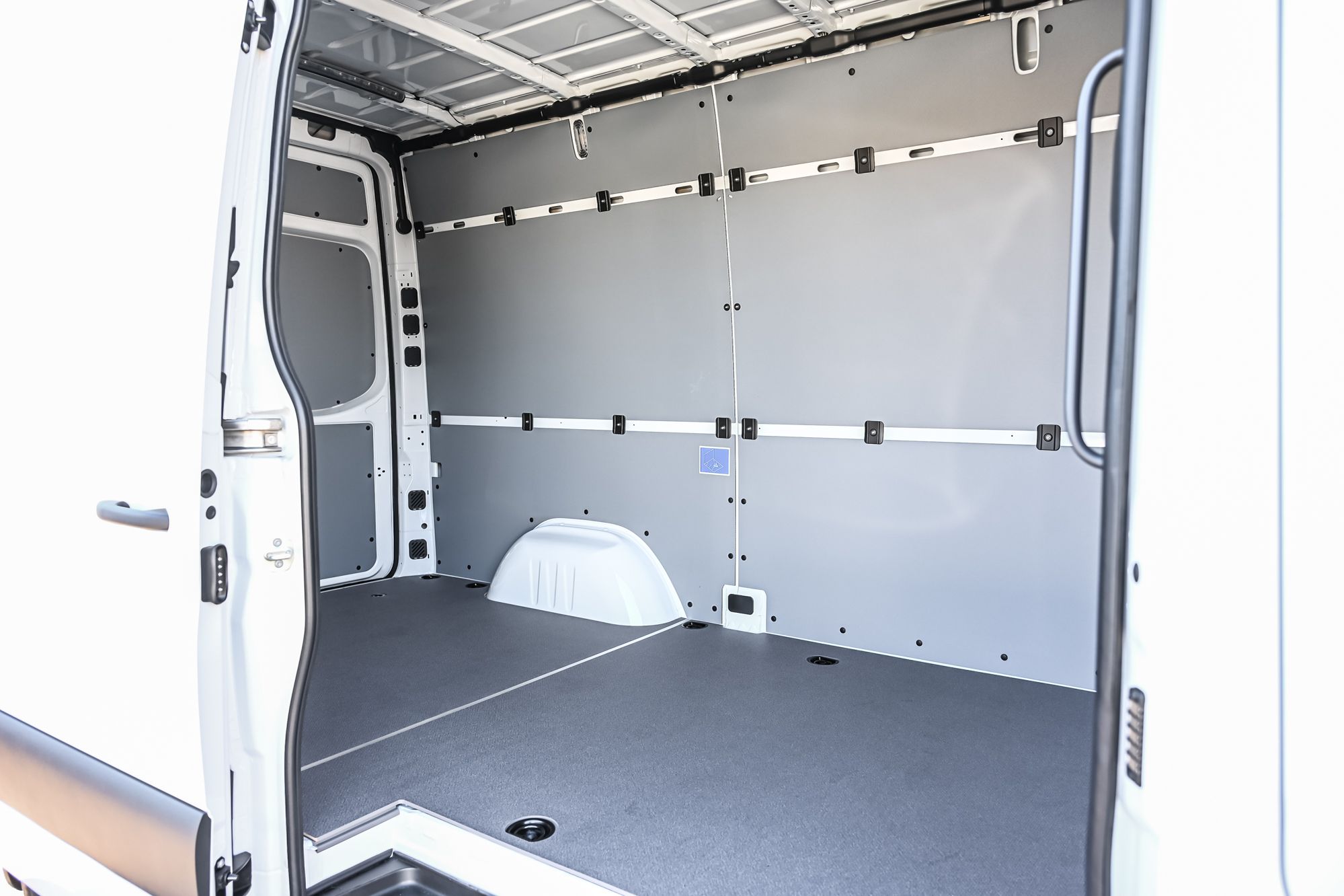 2026 Mercedes-Benz Sprinter Cargo Van in Dollard-des-Ormeaux, Quebec