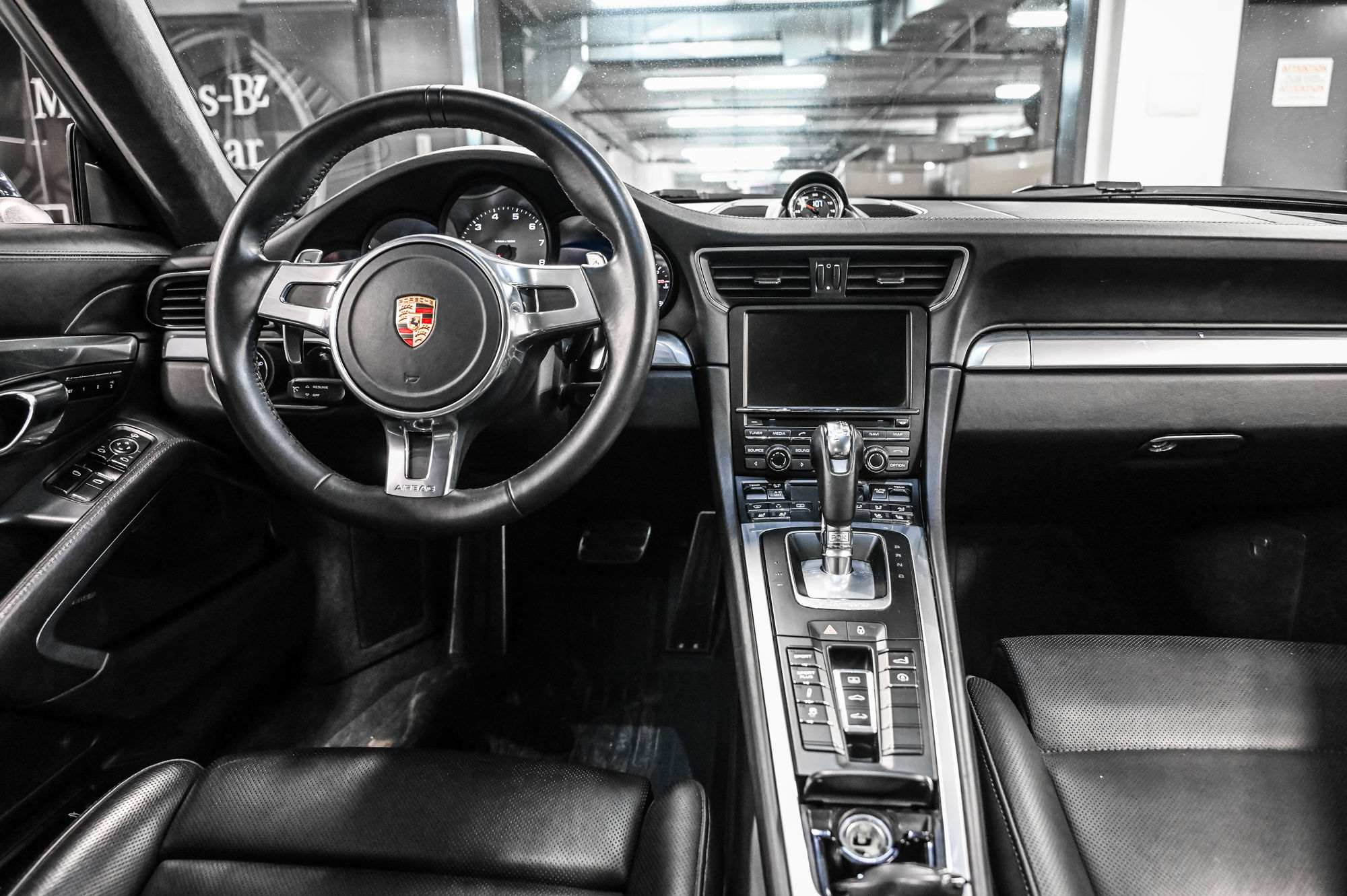 2013 Porsche 911 in Dollard-des-Ormeaux, Quebec