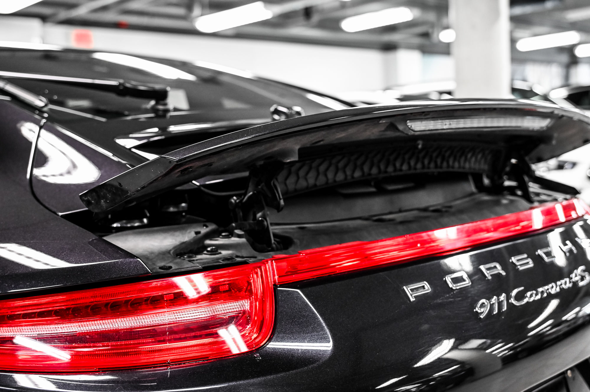 2013 Porsche 911 in Dollard-des-Ormeaux, Quebec