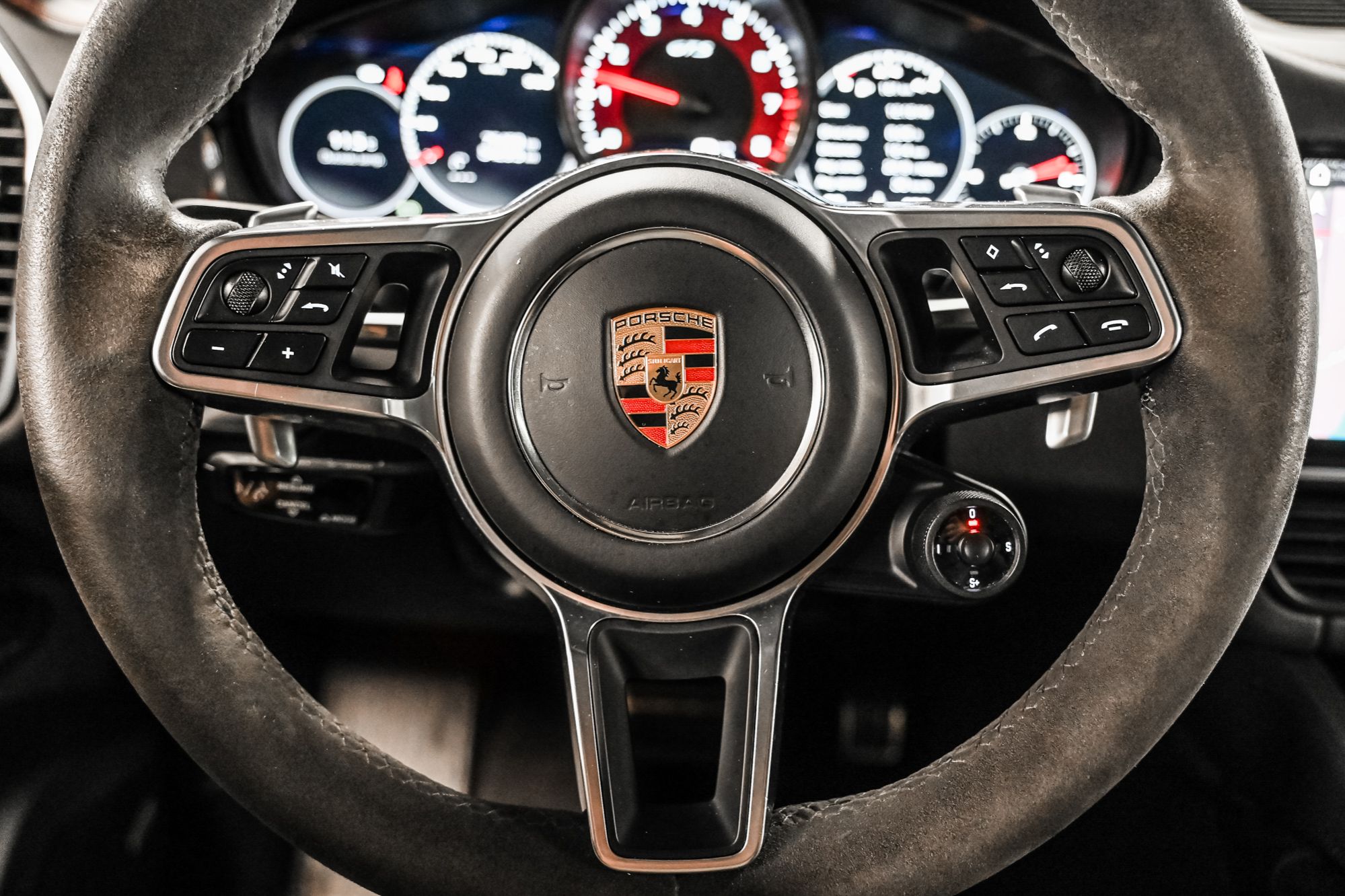 Porsche Cayenne  2021