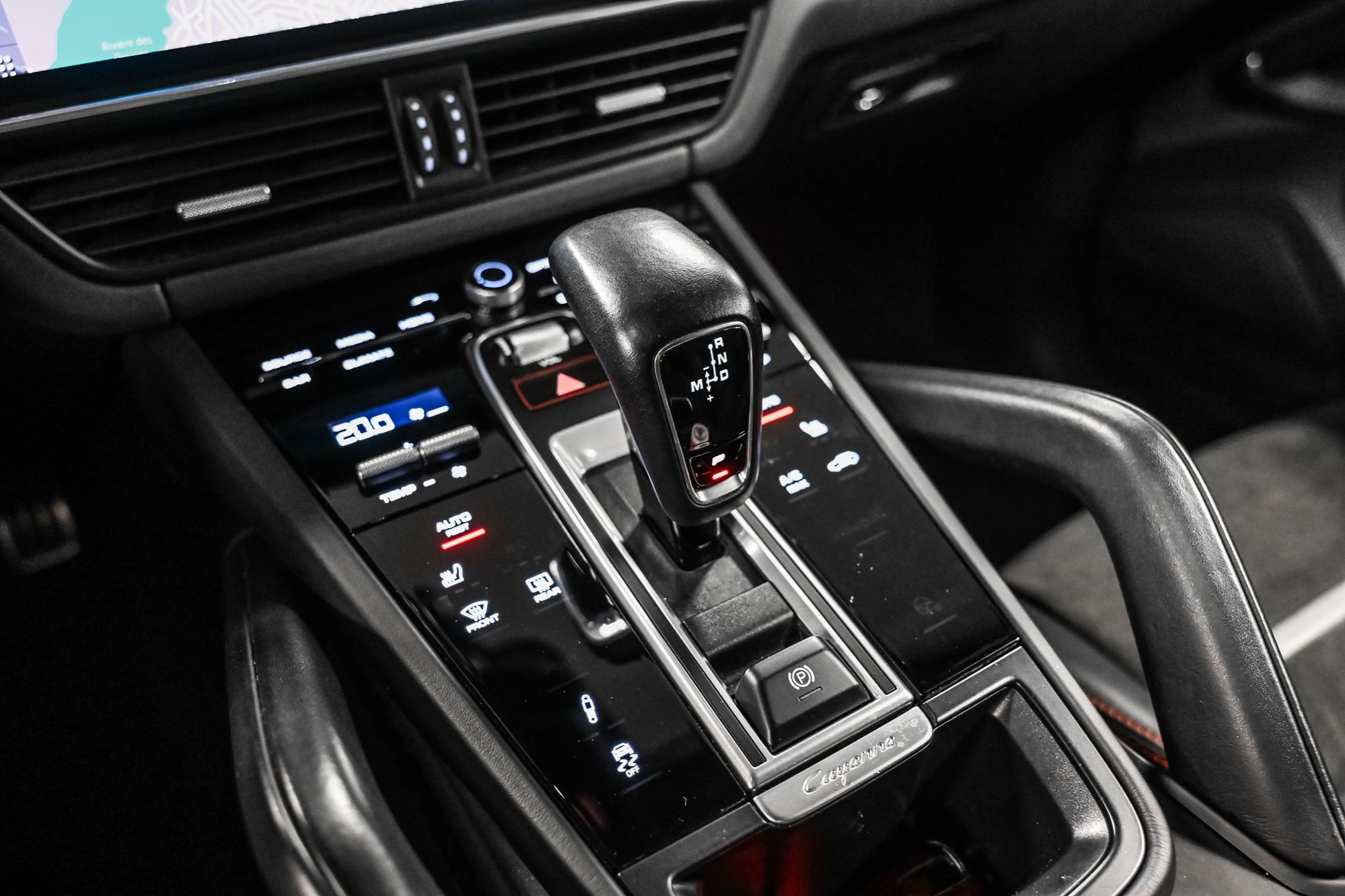 Porsche Cayenne  2021