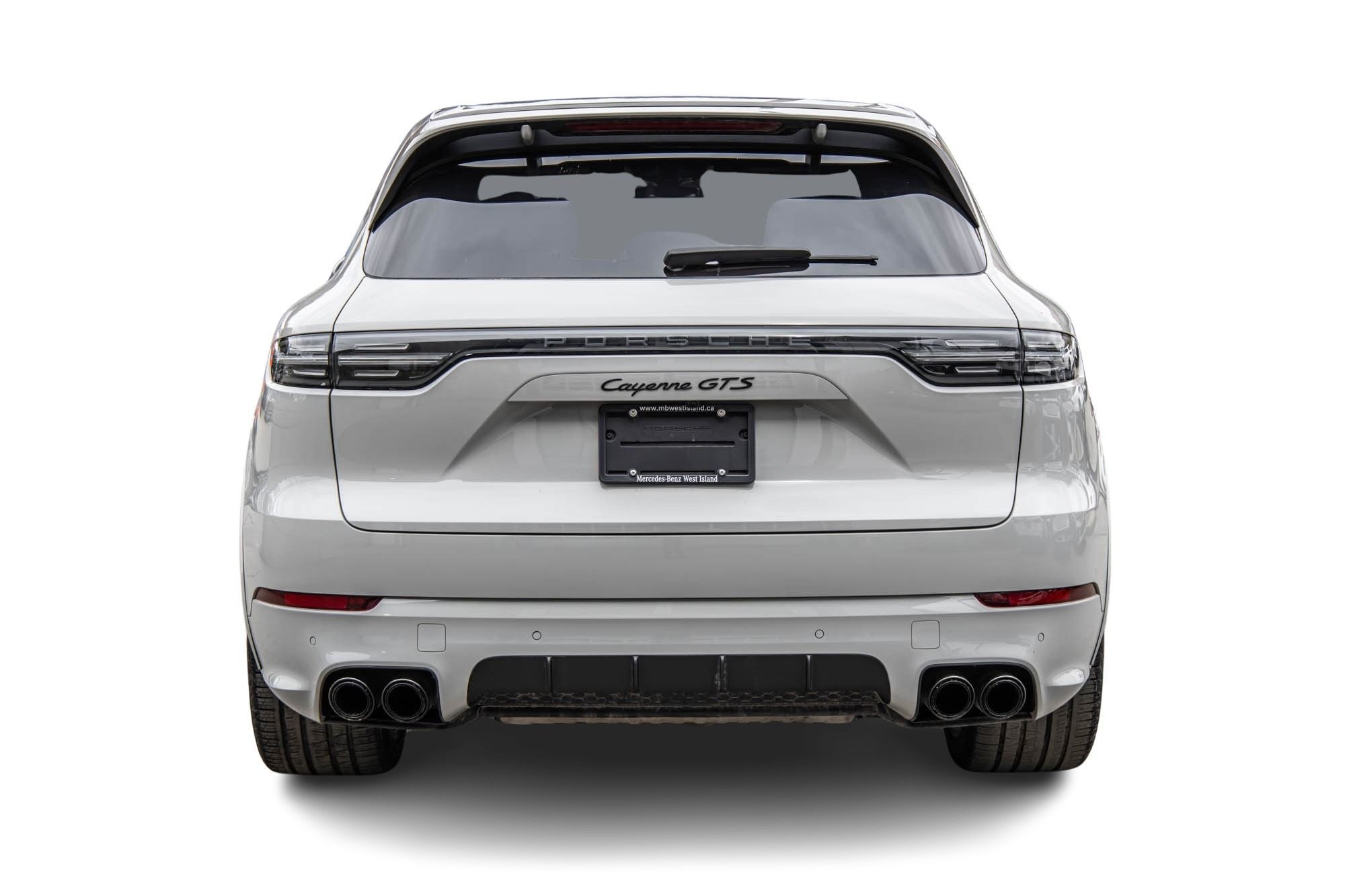 2023 Porsche Cayenne in Dollard-des-Ormeaux, Quebec