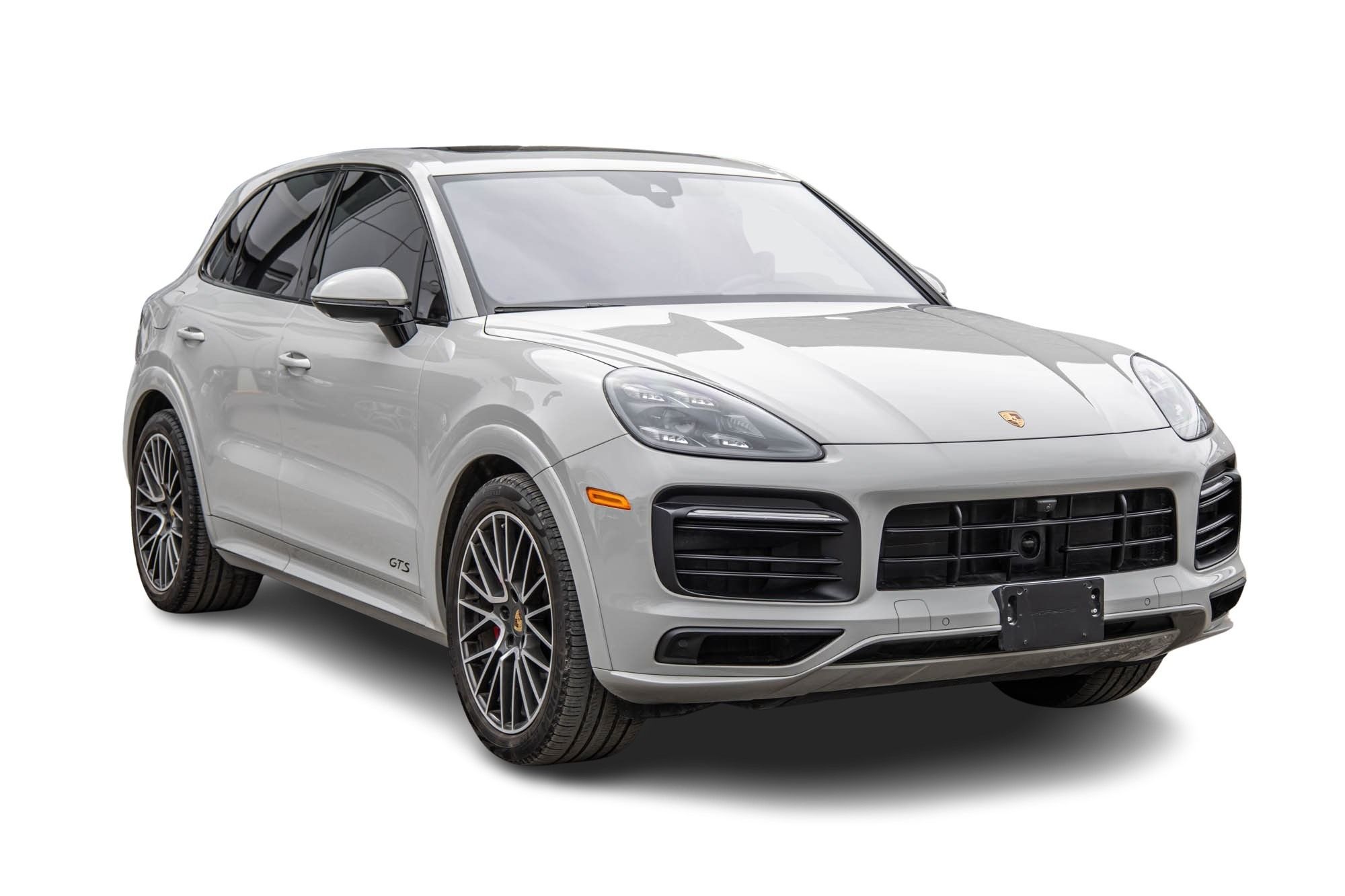 2023 Porsche Cayenne in Dollard-des-Ormeaux, Quebec