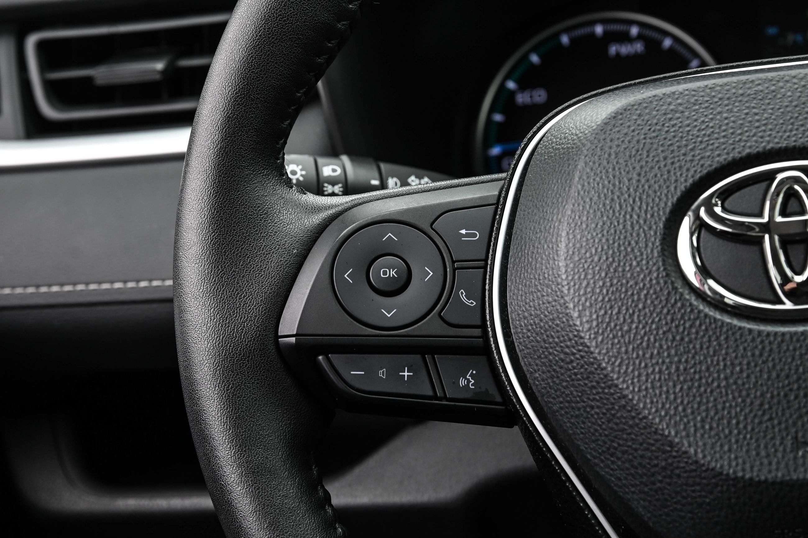 Toyota RAV4 Hybrid  2021