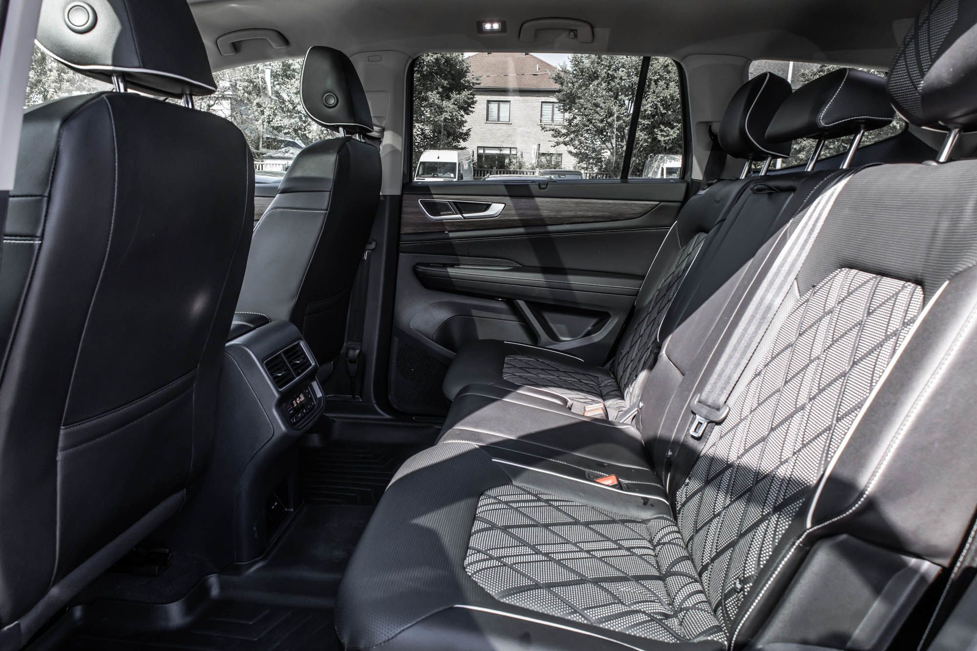 2025 Volkswagen Atlas