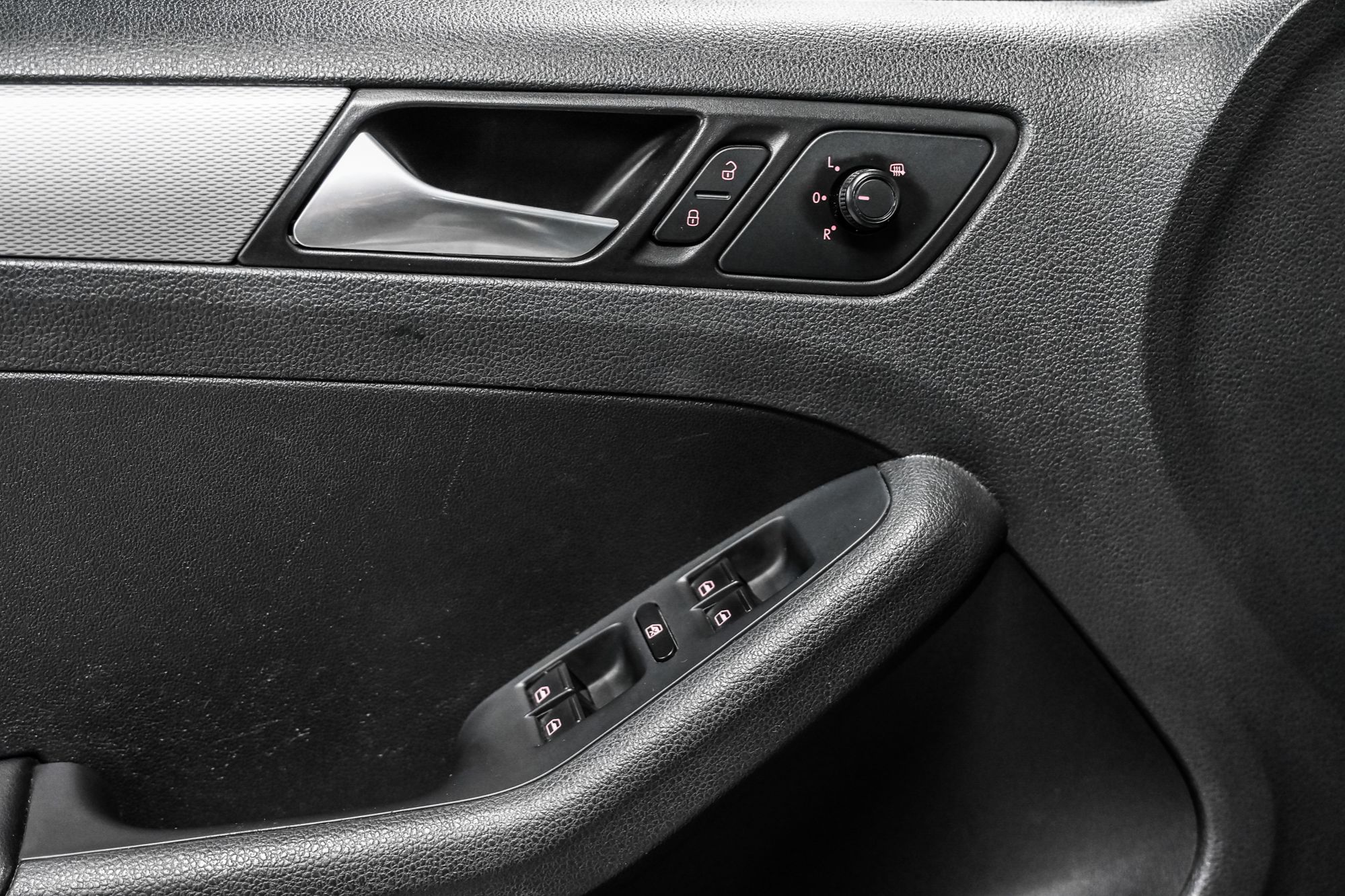 Volkswagen Jetta  2017