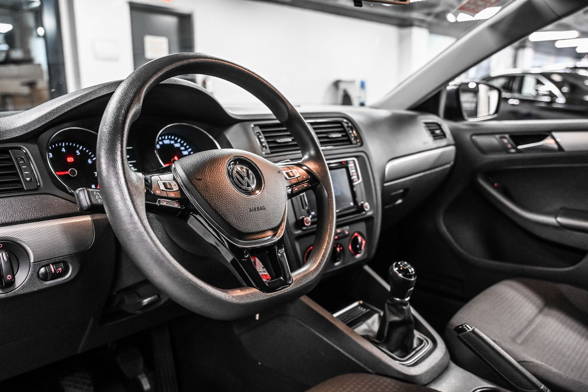 Volkswagen Jetta  2017