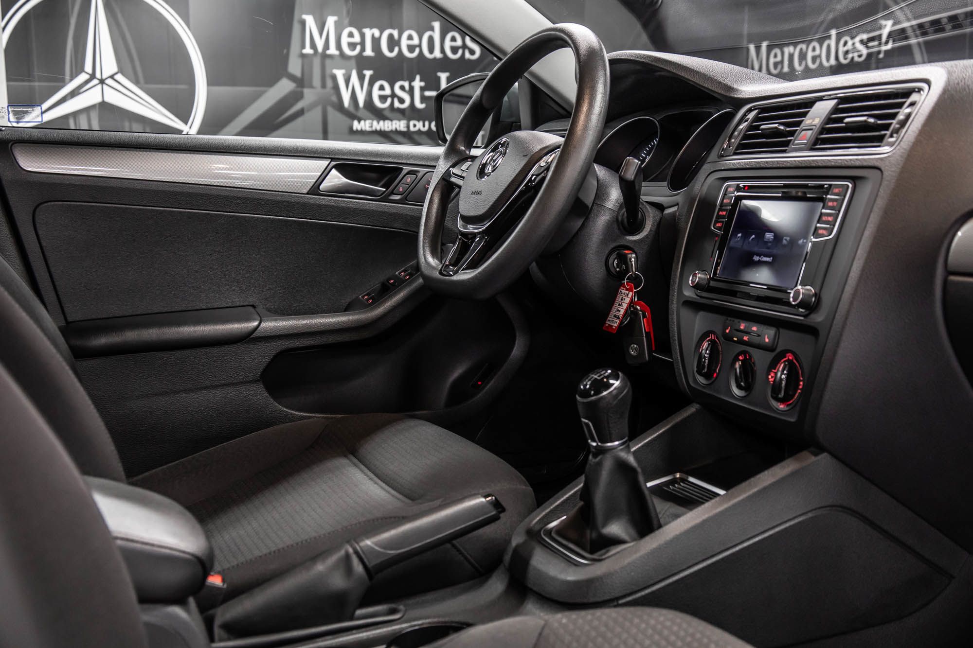 Volkswagen Jetta  2017