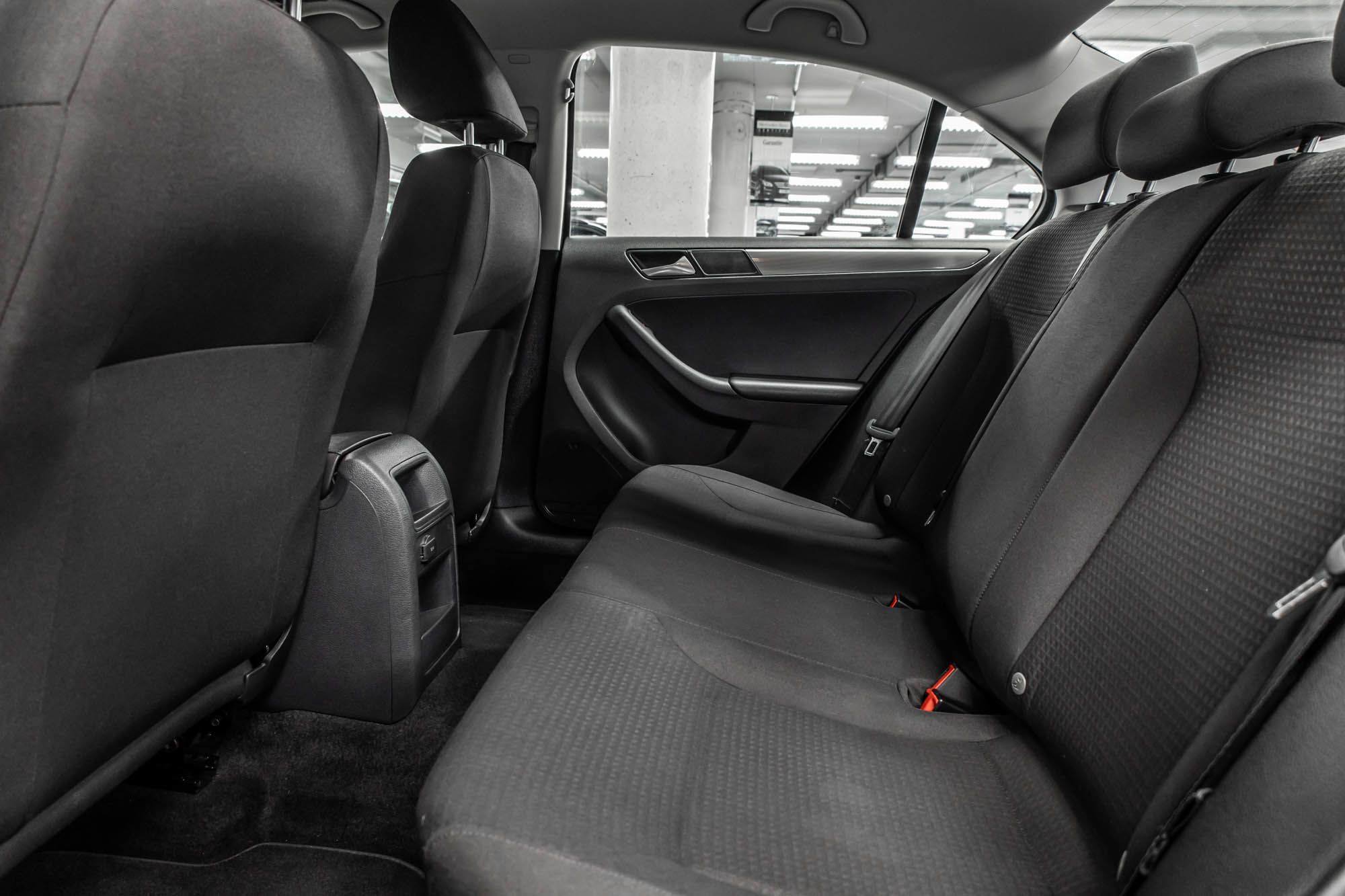 Volkswagen Jetta  2017