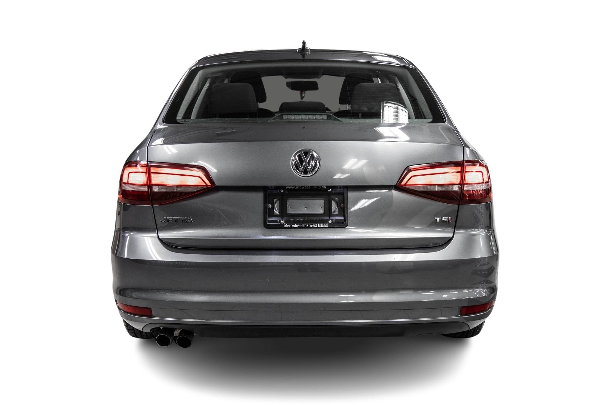 Volkswagen Jetta  2017