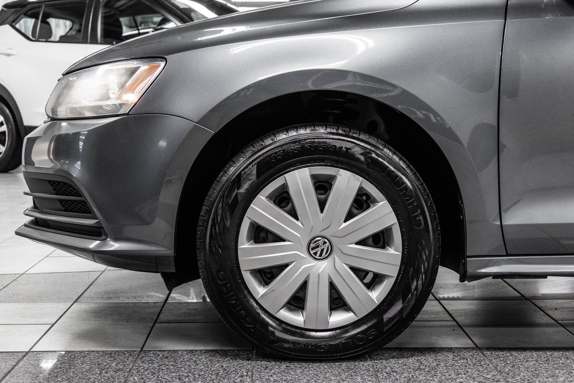 Volkswagen Jetta  2017