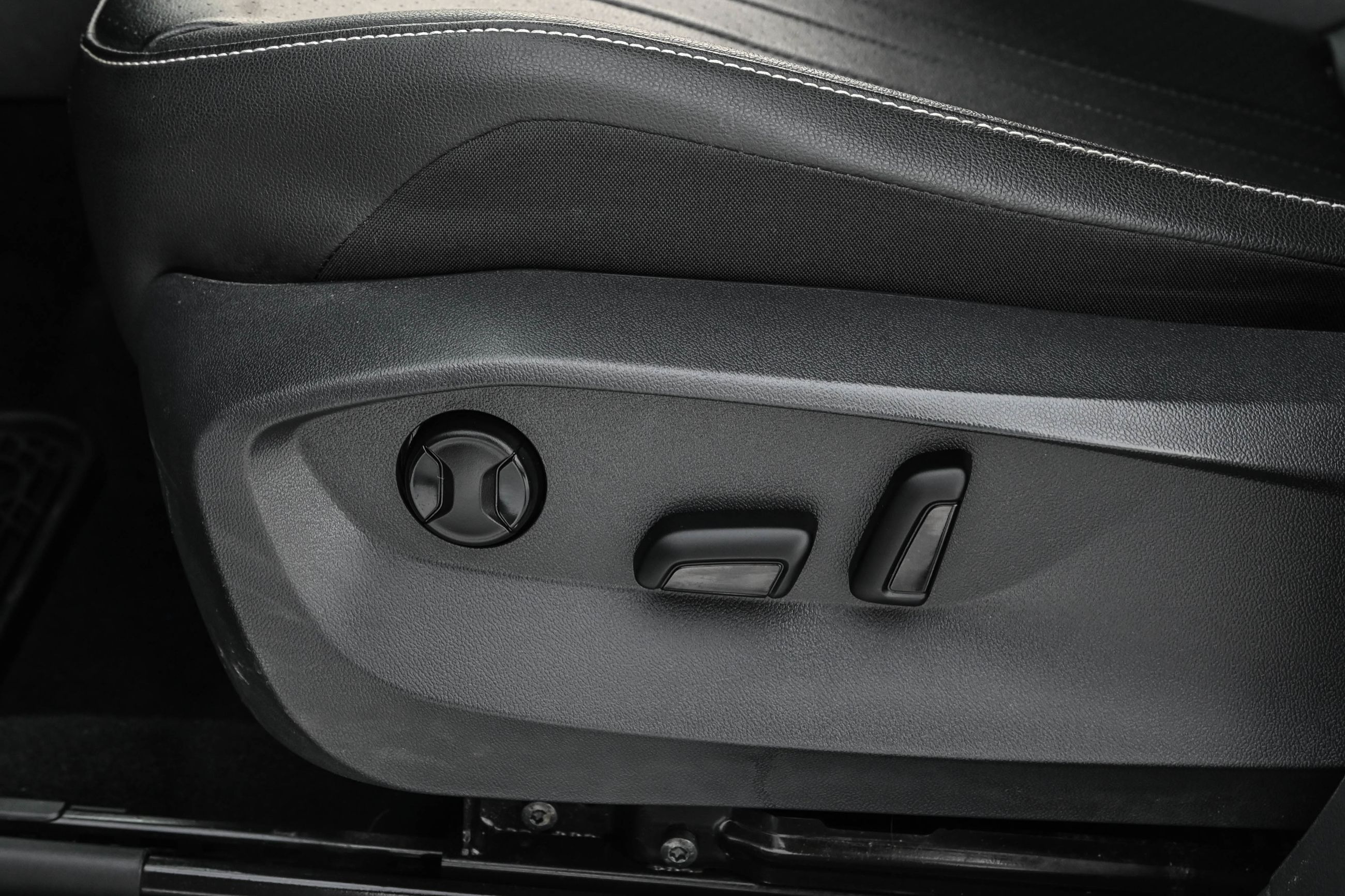 Volkswagen Tiguan  2022