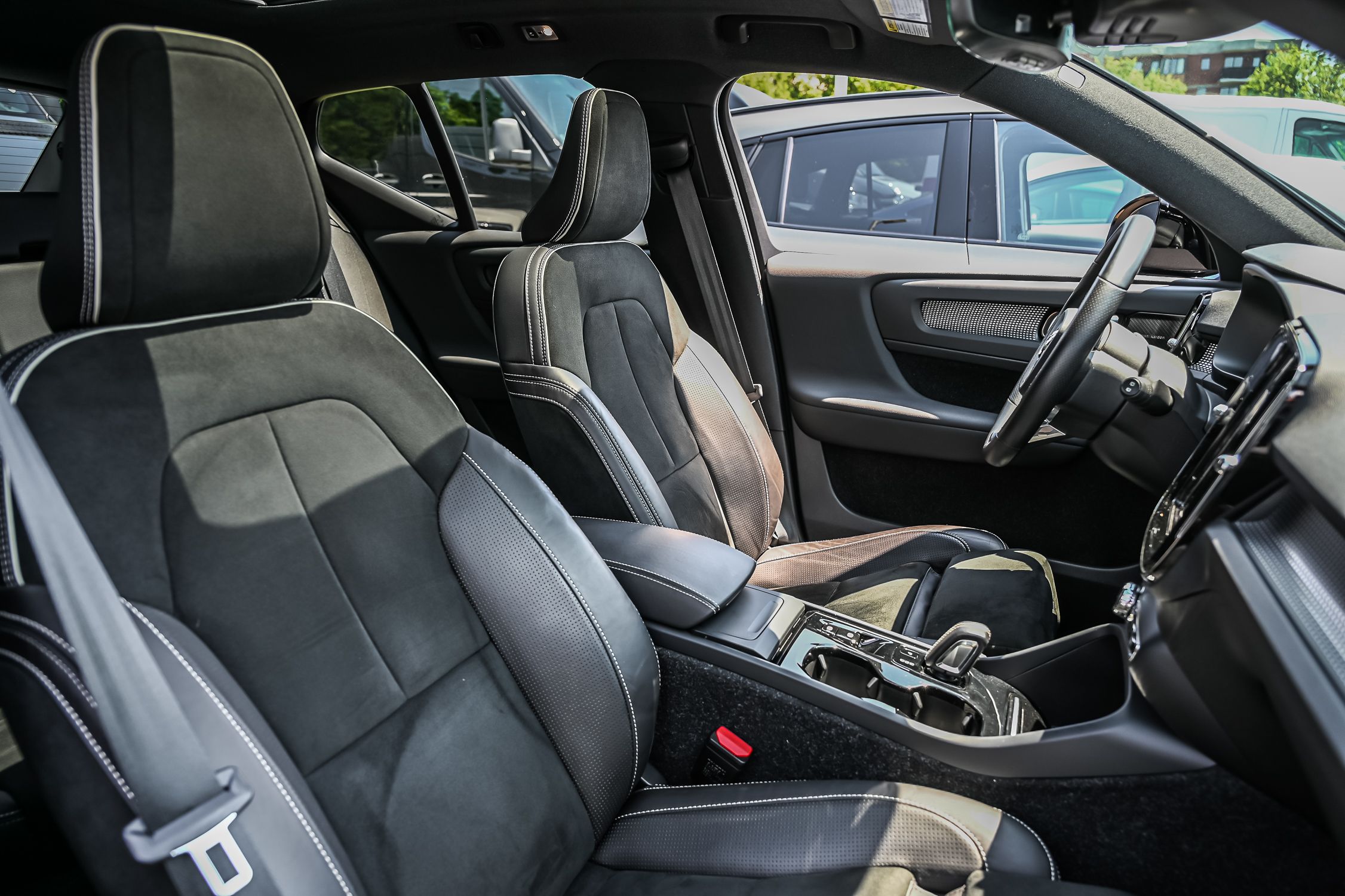 2021 Volvo XC40