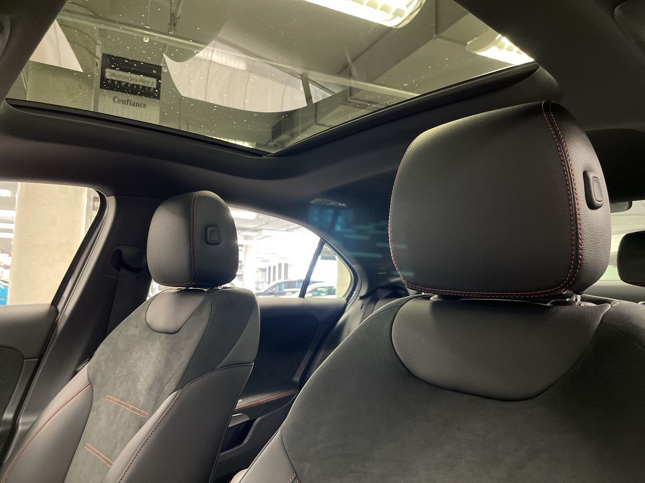 Mercedes-Benz A220  2022