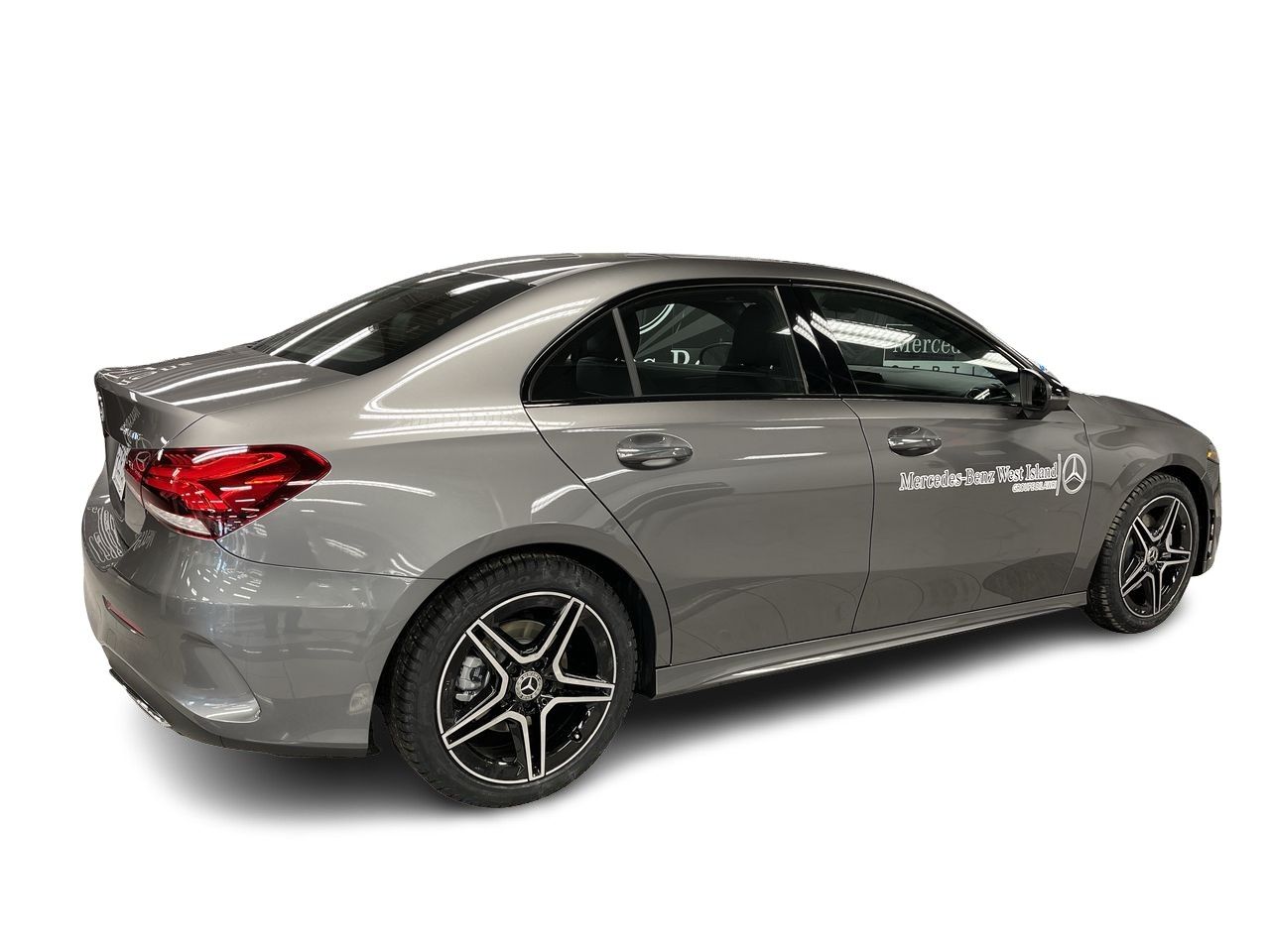 Mercedes-Benz A220  2022