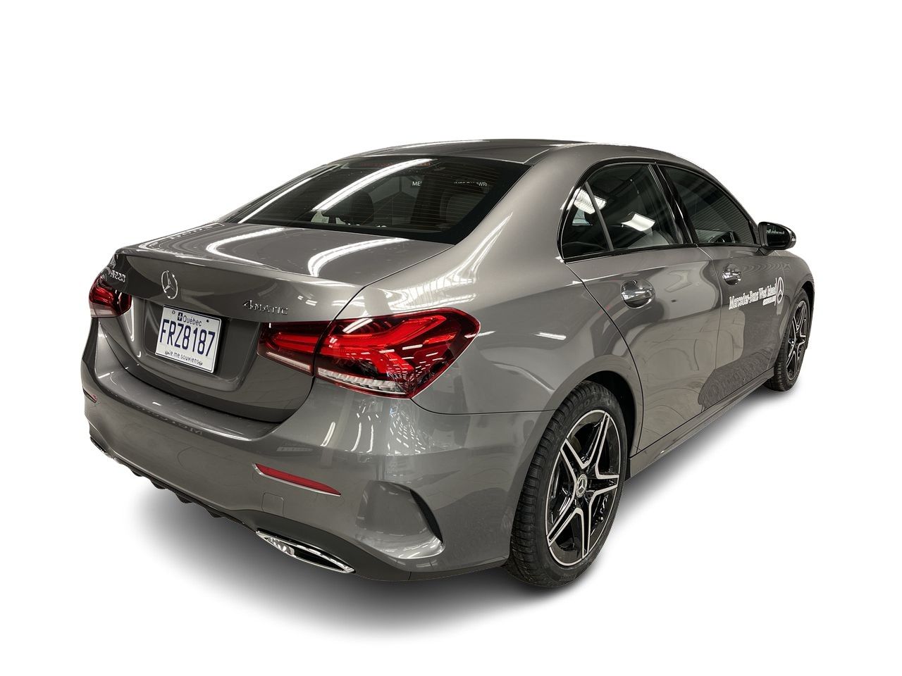 Mercedes-Benz A220  2022