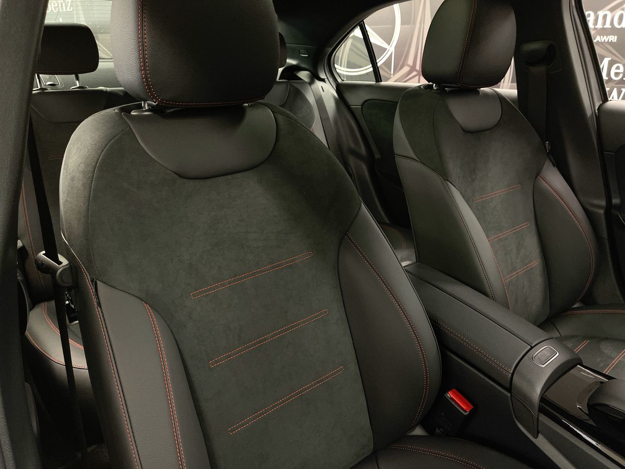 Mercedes-Benz A220  2022