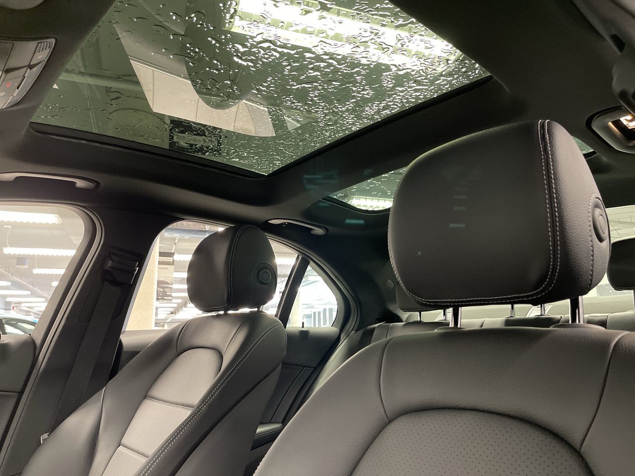 Mercedes-Benz C300  2021