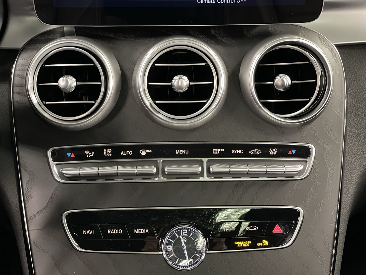 Mercedes-Benz C300  2021