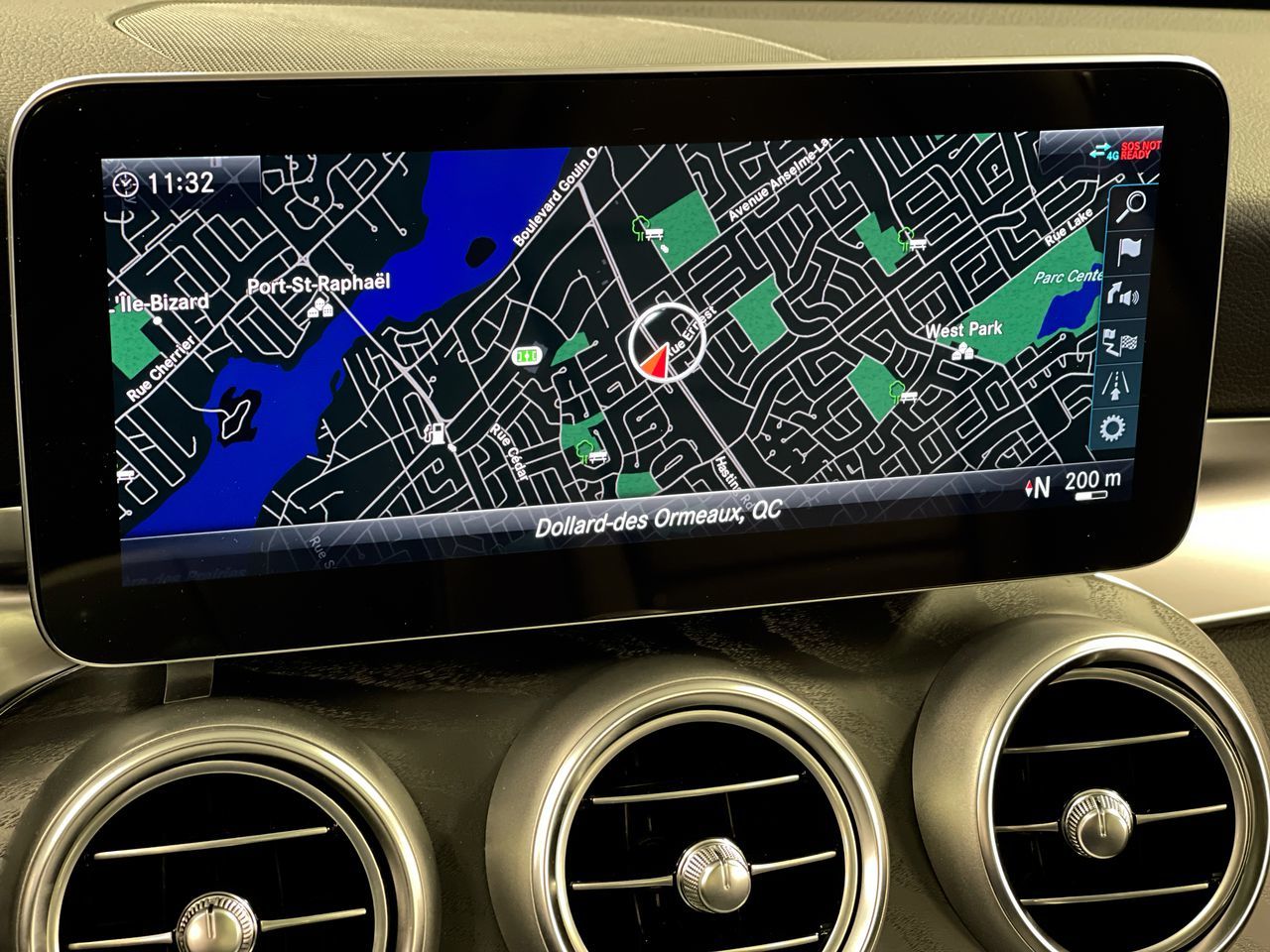 Mercedes-Benz C300  2021