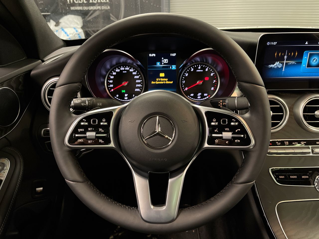 Mercedes-Benz C300  2021