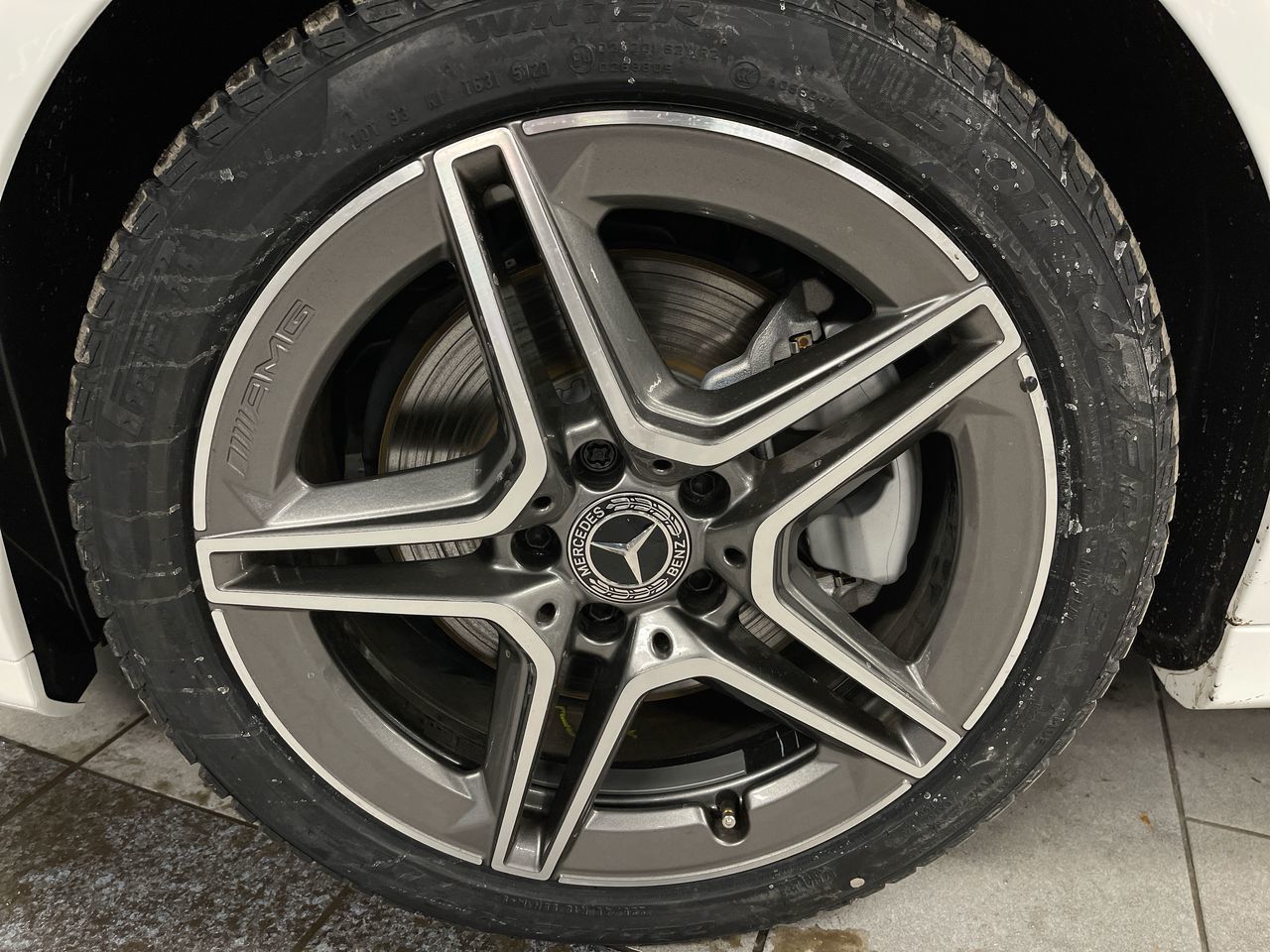 Mercedes-Benz C300  2021