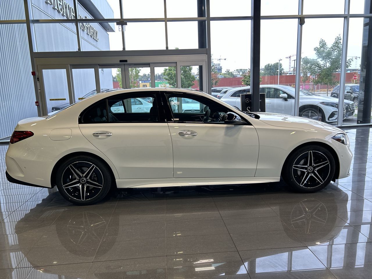 2023 Mercedes-Benz C300
