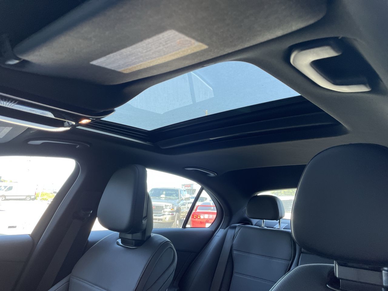 2026 Mercedes-Benz C300 in Dollard-des-Ormeaux, Quebec