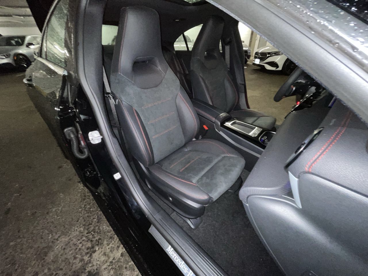 Mercedes-Benz CLA  2025